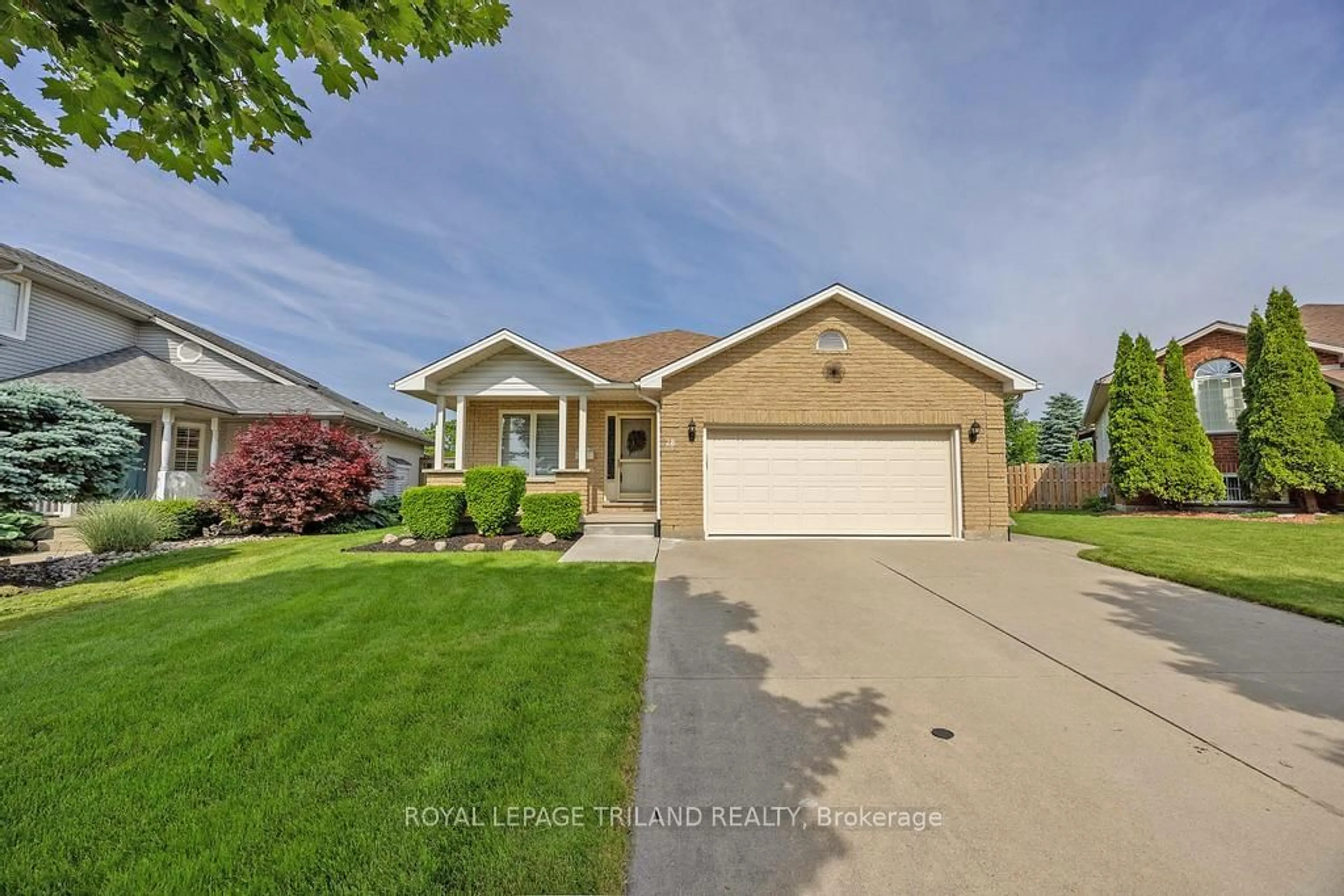 Frontside or backside of a home for 28 James Turvey Pl, St. Thomas Ontario N5P 4K7