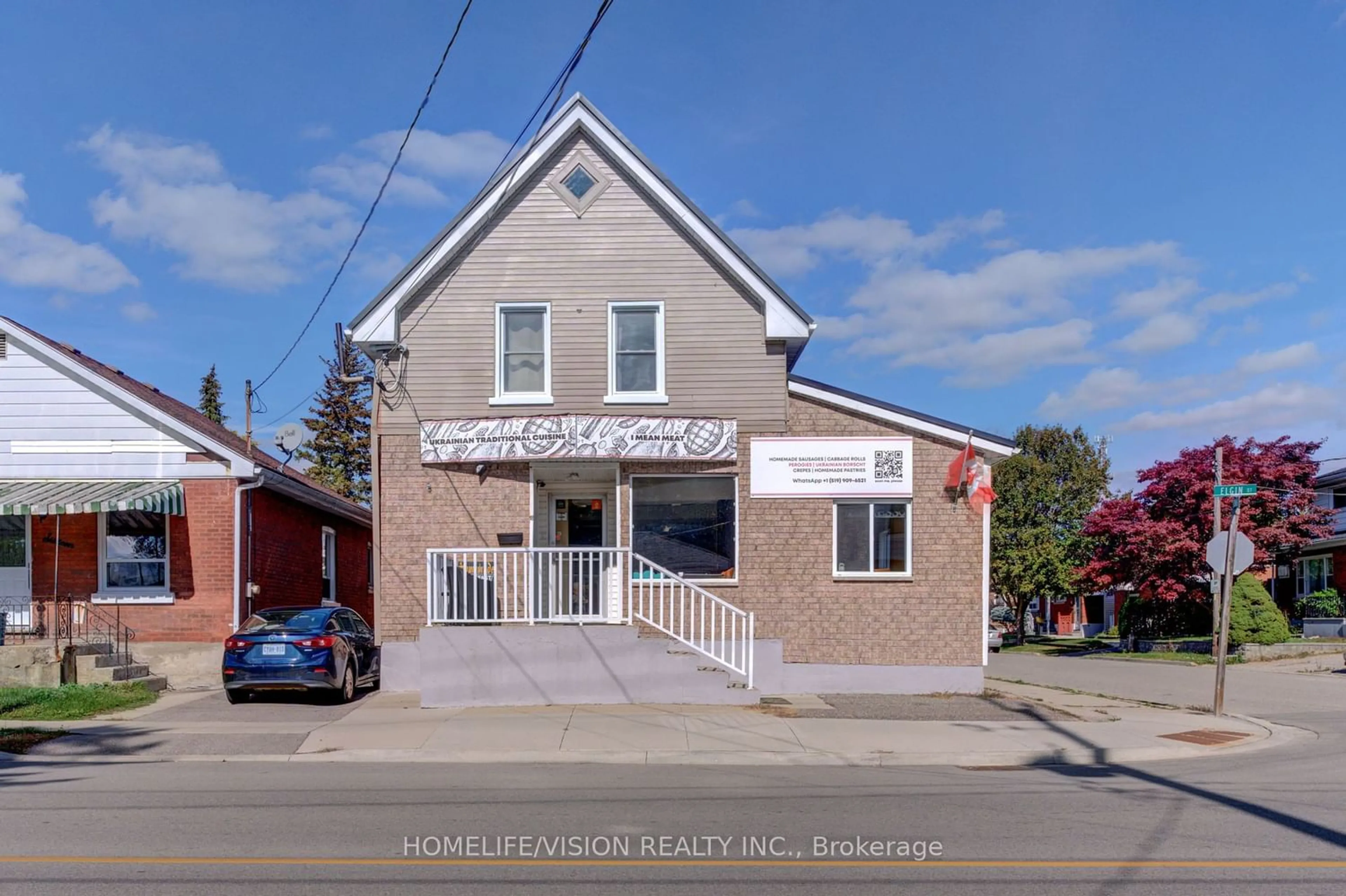 Street view for 18 Elgin St, Brantford Ontario N3R 1E6