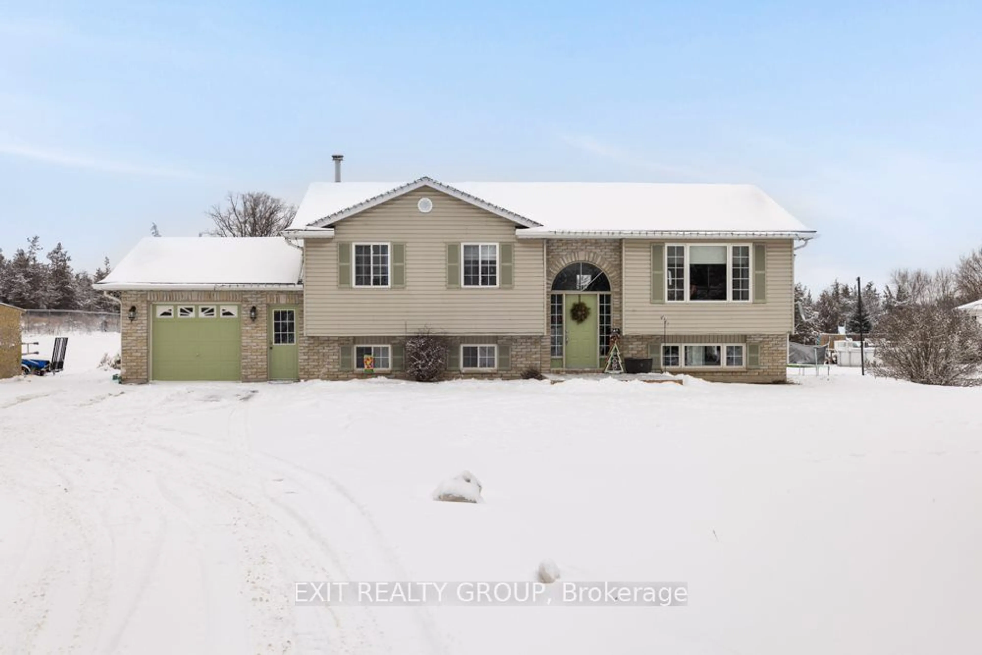 Frontside or backside of a home for 160 Shannonville Rd, Tyendinaga Ontario K0K 3A0