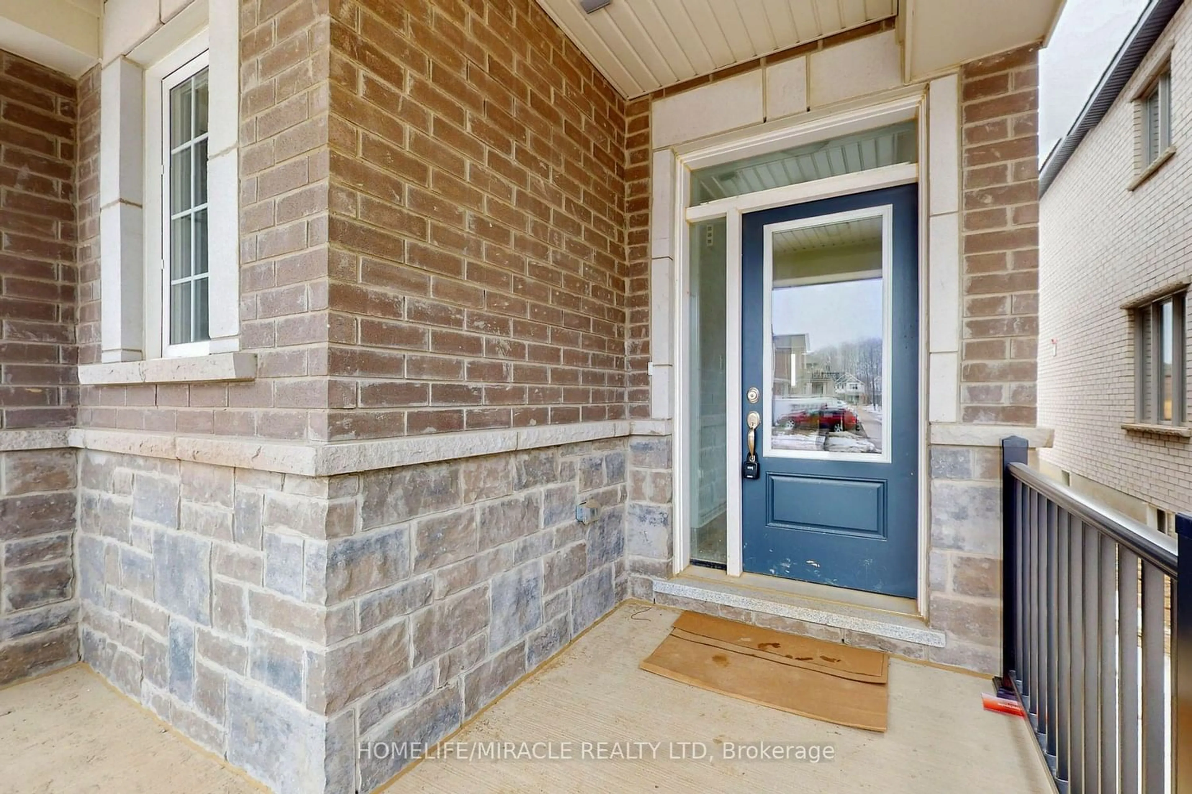 Home with brick exterior material for 15 Sitler St, Kitchener Ontario N2R 0T2