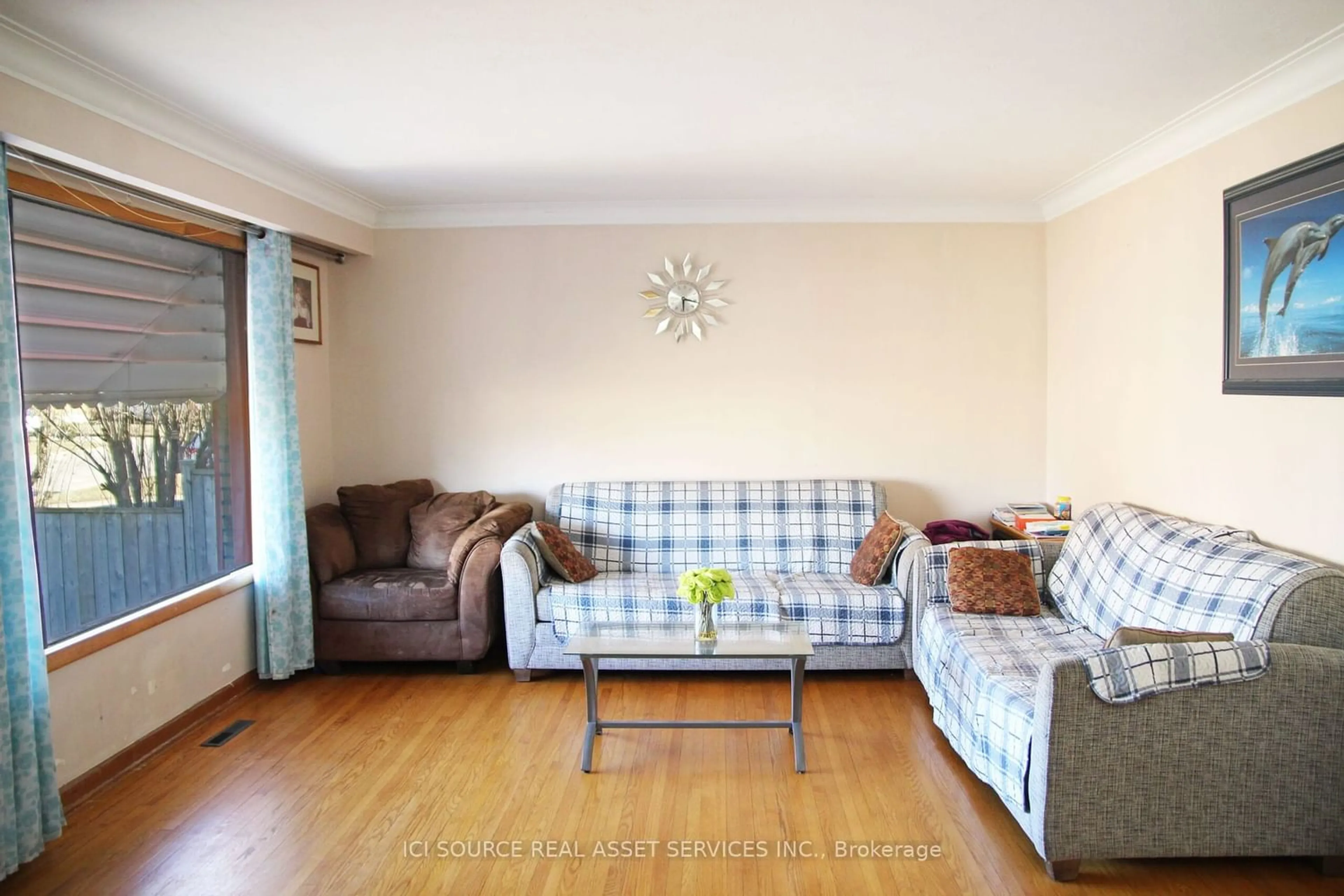 Living room for 759 Grey Cres, Thunder Bay Ontario P7E 2E8