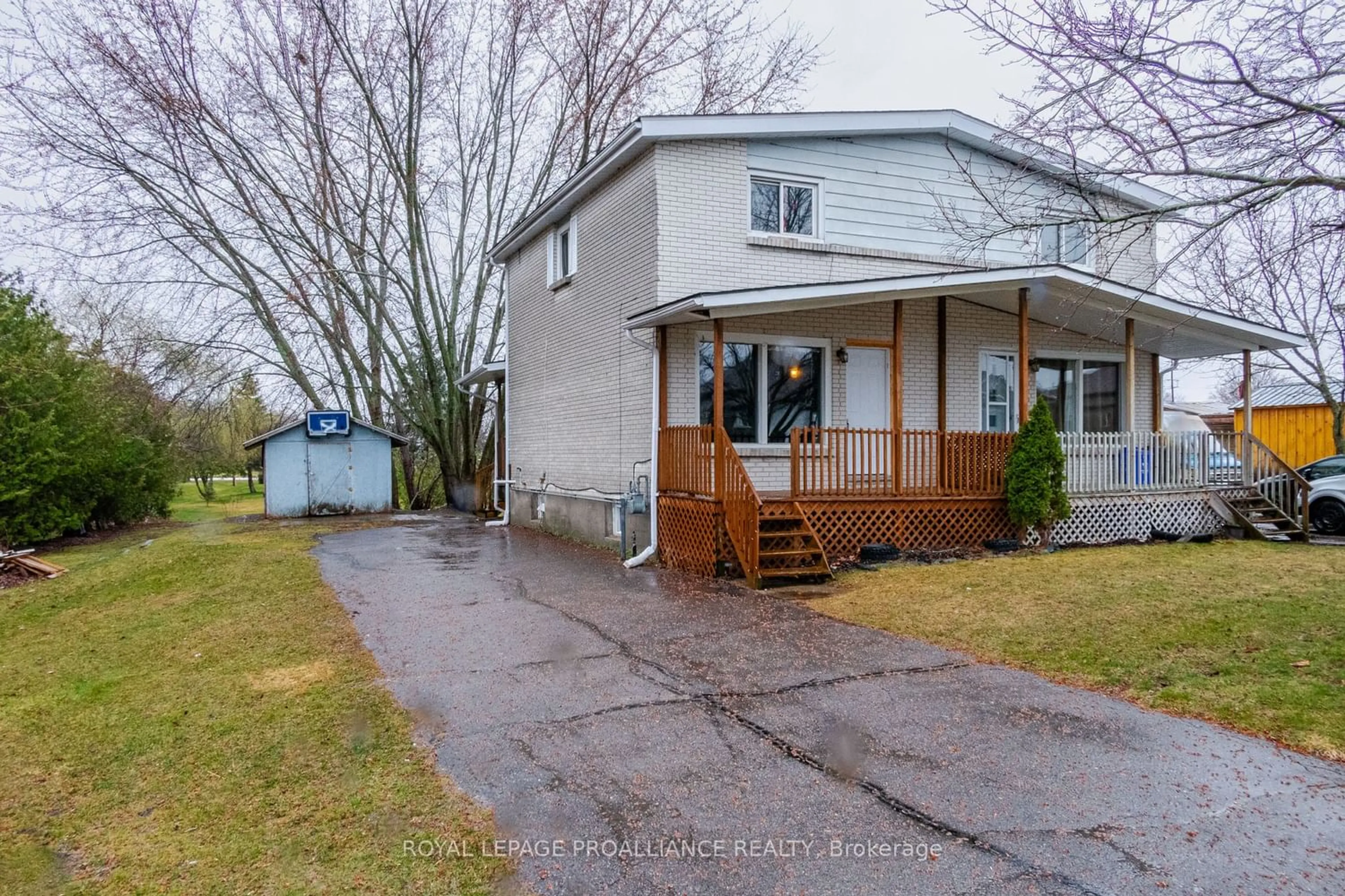 Frontside or backside of a home for 154B Lester Rd, Quinte West Ontario K8V 5P8