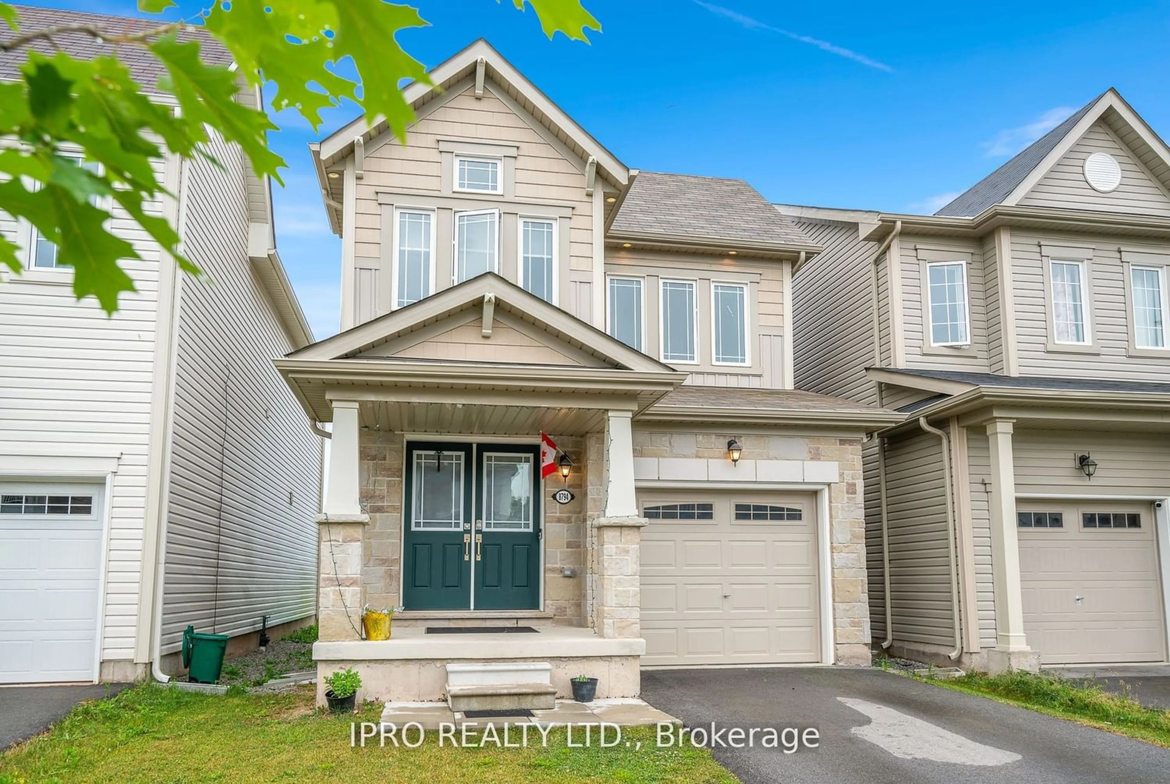 Frontside or backside of a home for 8794 Sourgum Ave, Niagara Falls Ontario L2H 3S2
