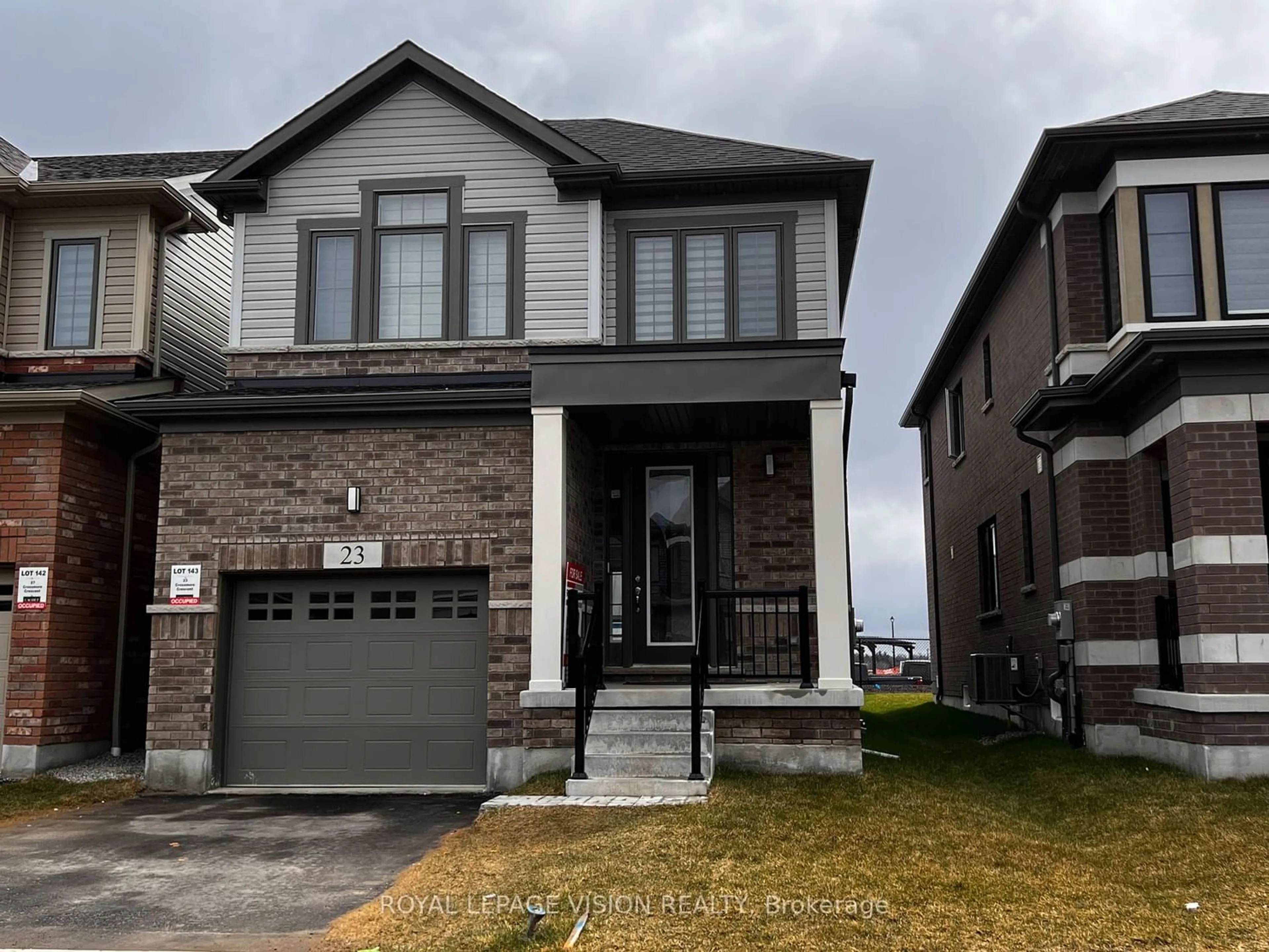 Frontside or backside of a home for 23 Crossmore Cres, Cambridge Ontario N1S 0C7