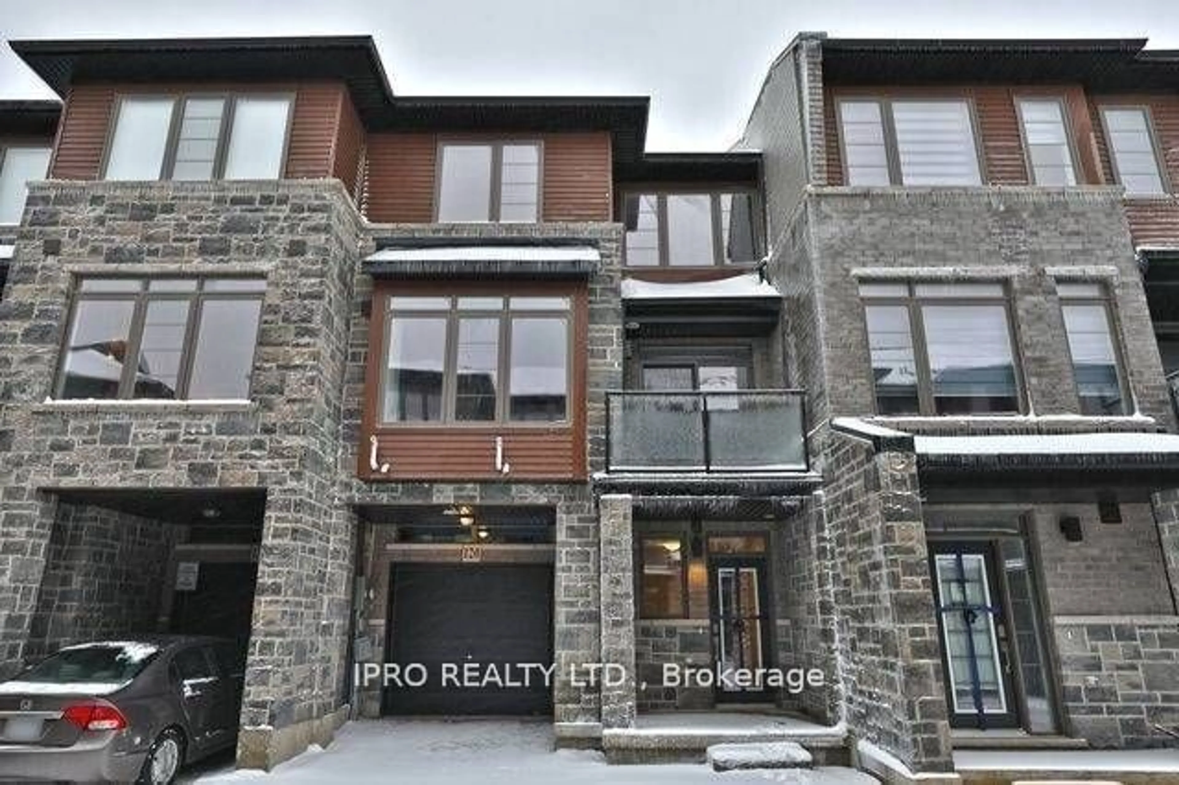 A pic from exterior of the house or condo for 30 Times Square Blvd #120, Hamilton Ontario L8J 0M1