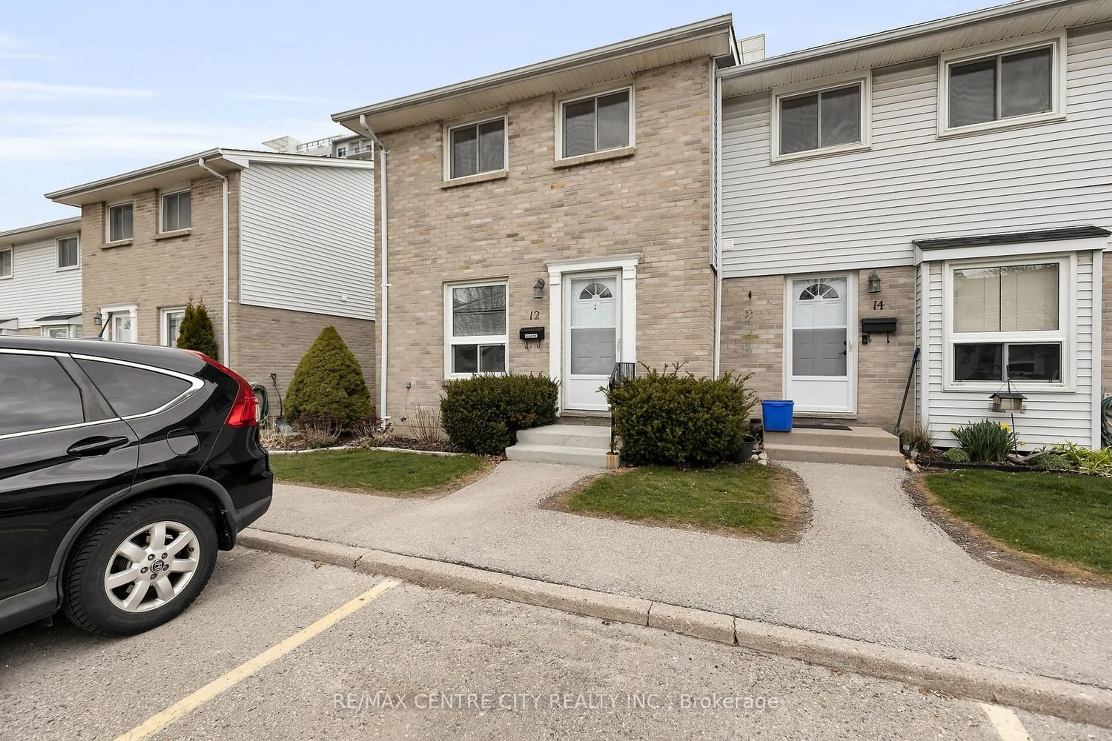 A pic from exterior of the house or condo for 1786 Attawandaron Rd #12, London Ontario N6G 3N1