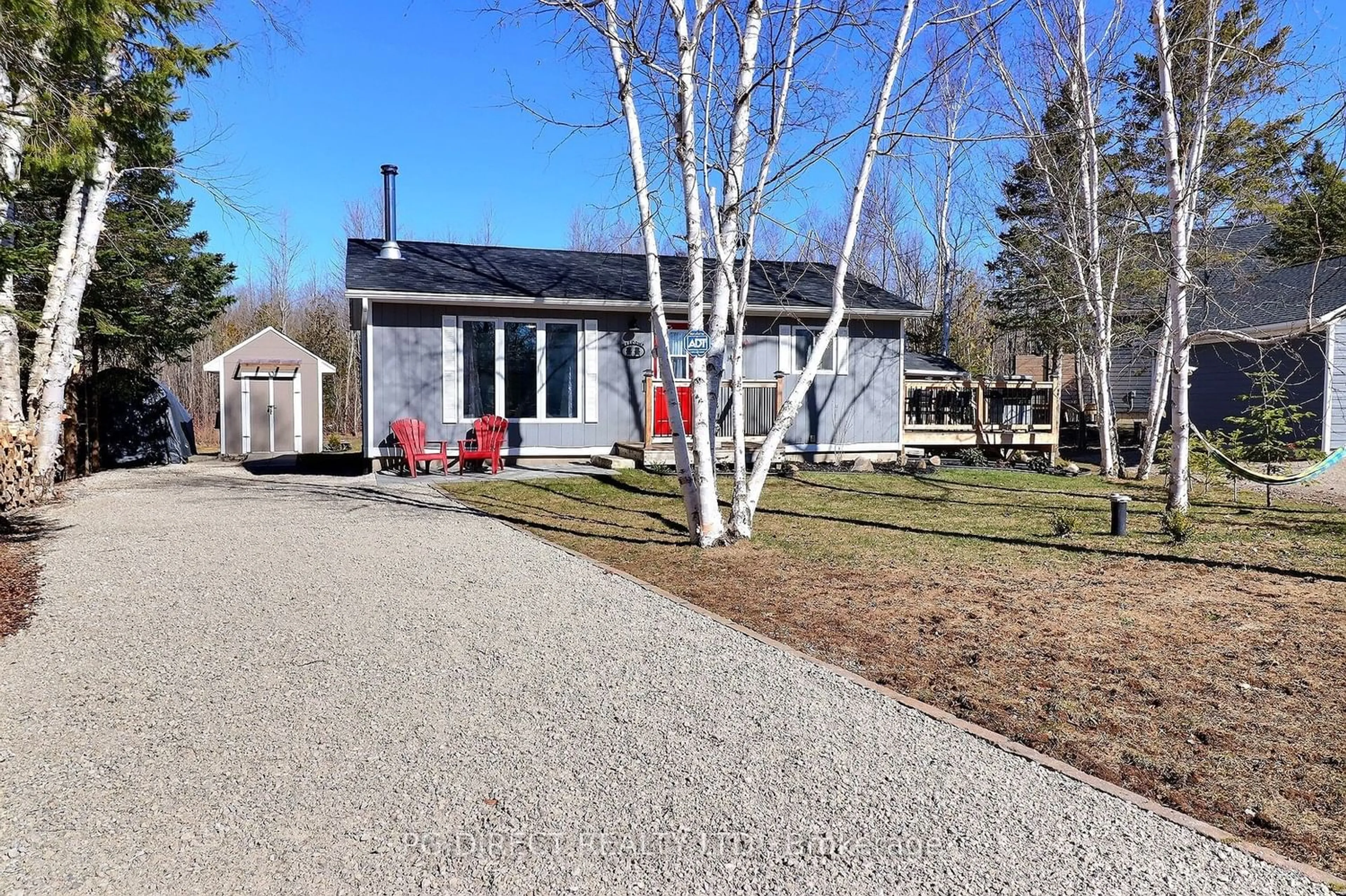 Cottage for 137 Maple Dr, Northern Bruce Peninsula Ontario N0H 1Z0