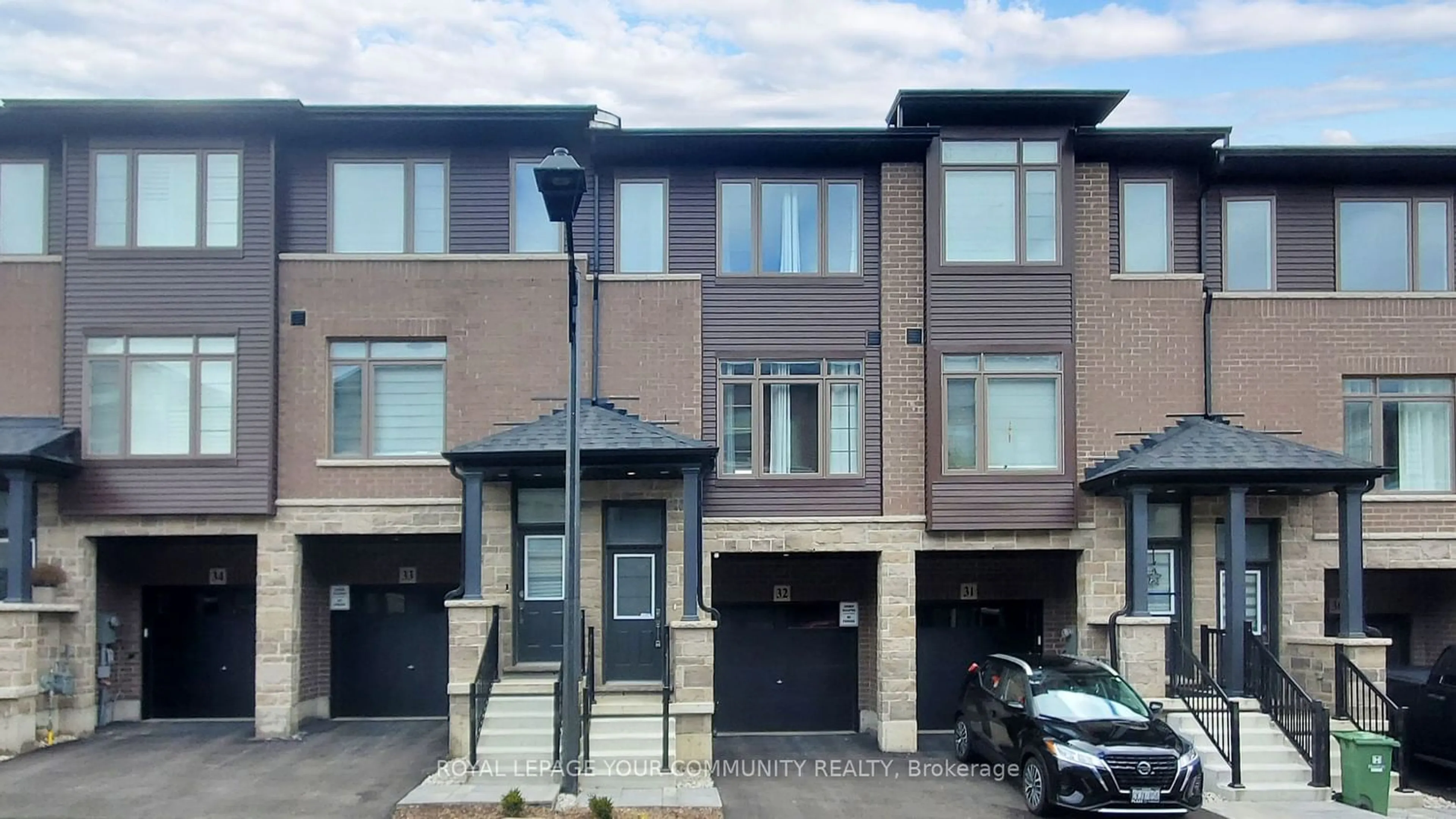A pic from exterior of the house or condo for 61 Soho St #32, Hamilton Ontario L8J 0M6