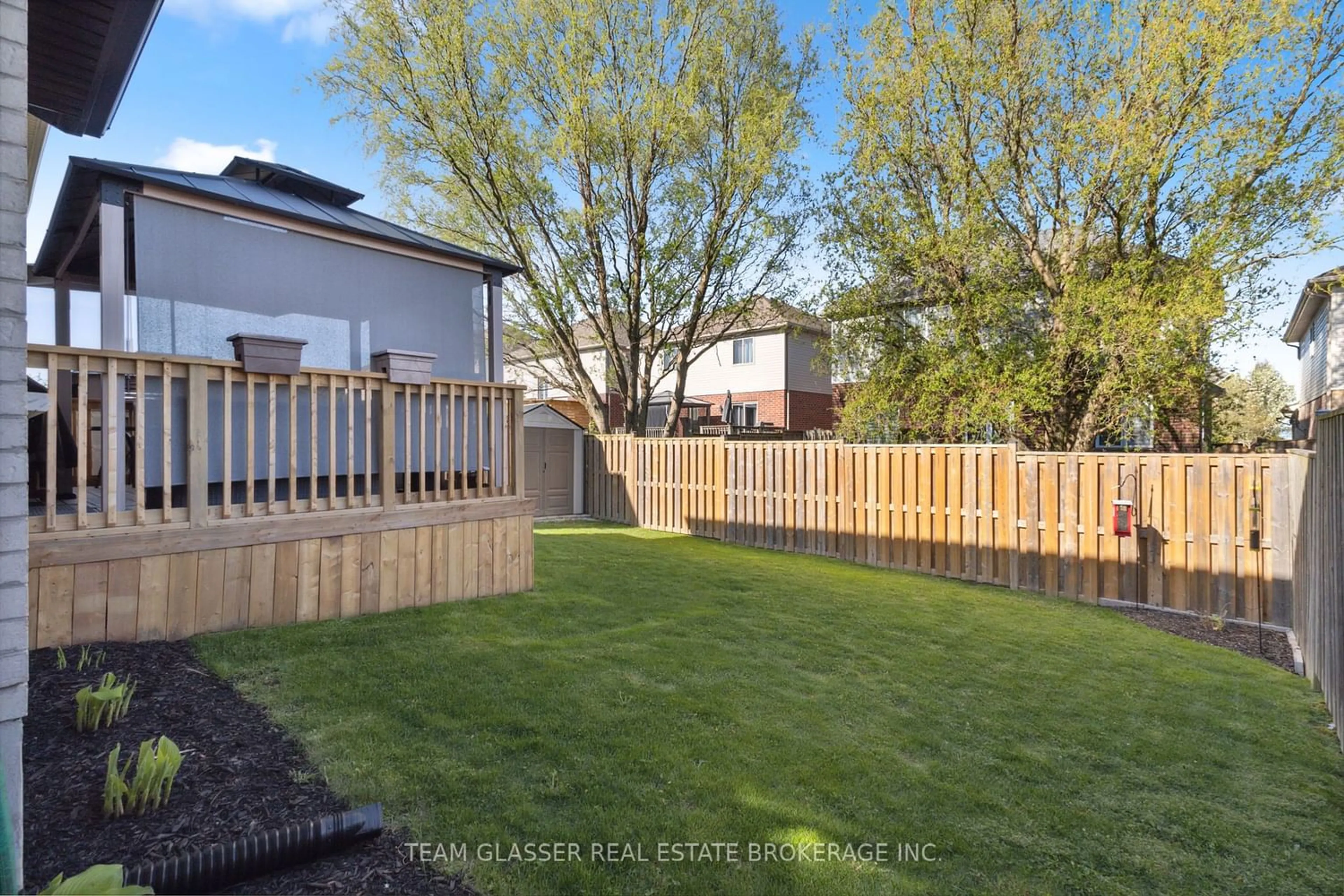 Fenced yard for 2221 Lilac Ave, London Ontario N6K 5C5