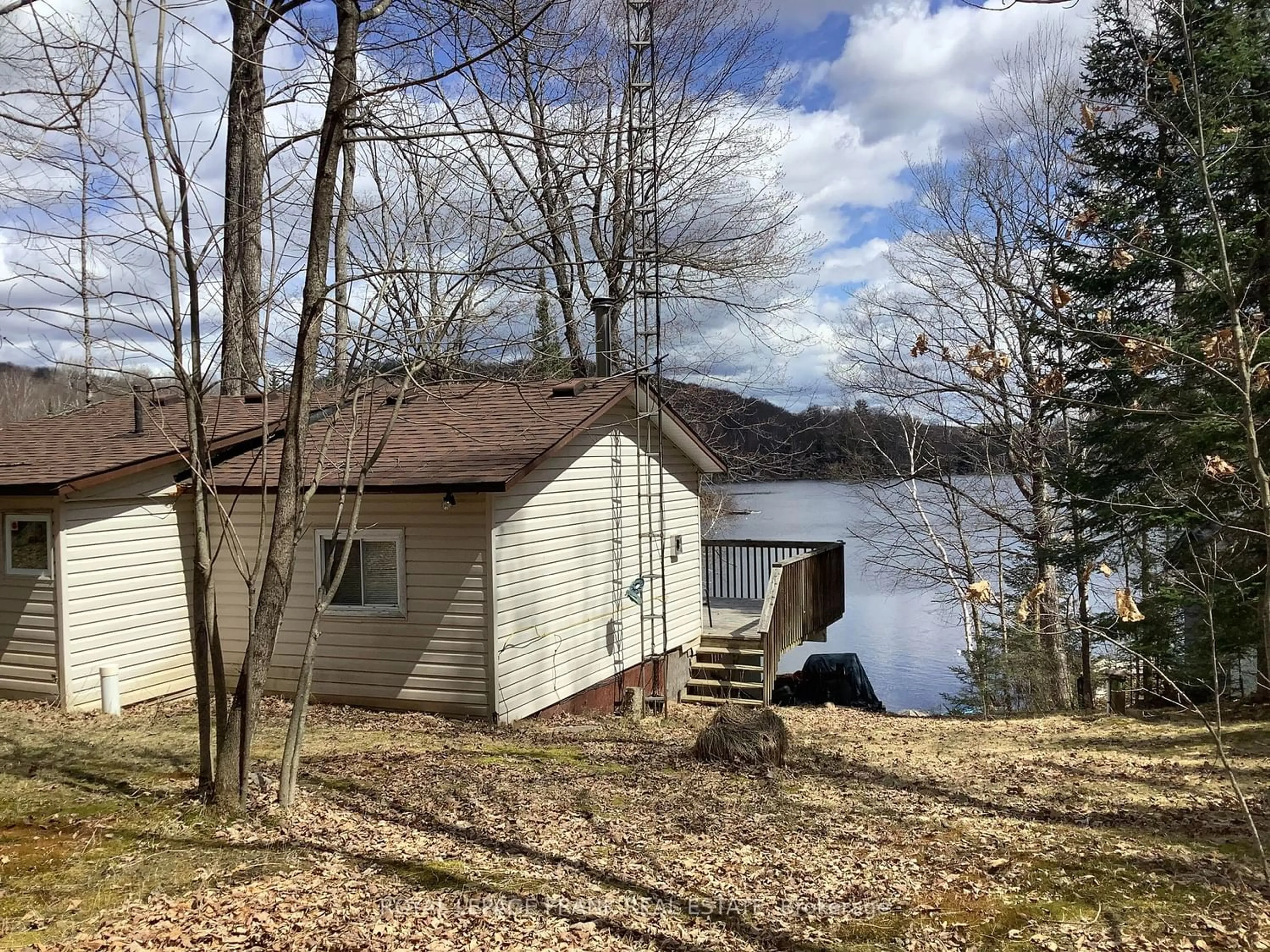 Frontside or backside of a home for 383 Siddon Lake Rd, Faraday Ontario K0L 1C0