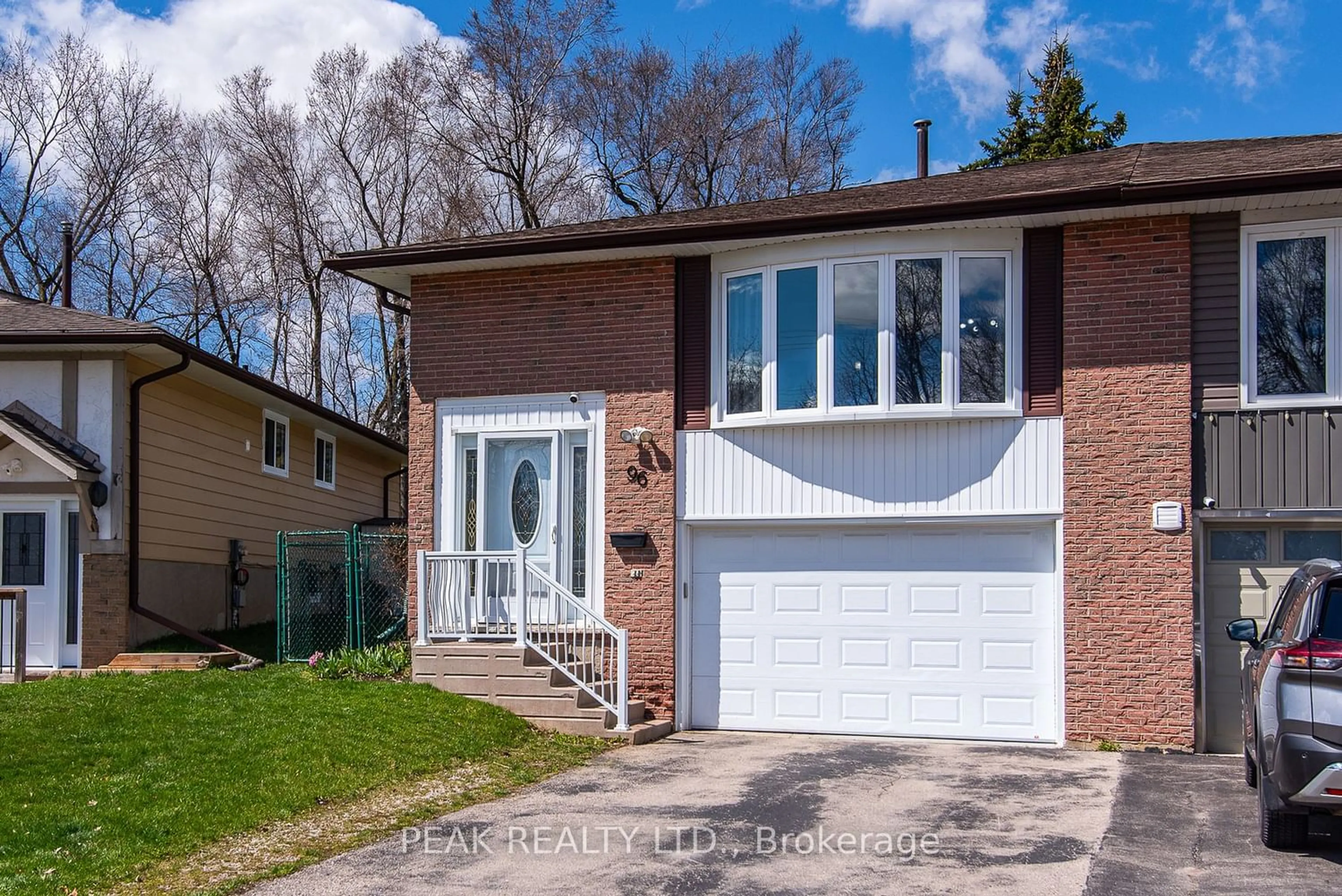 Frontside or backside of a home for 96 Timberlane Cres, Kitchener Ontario N2N 1S9