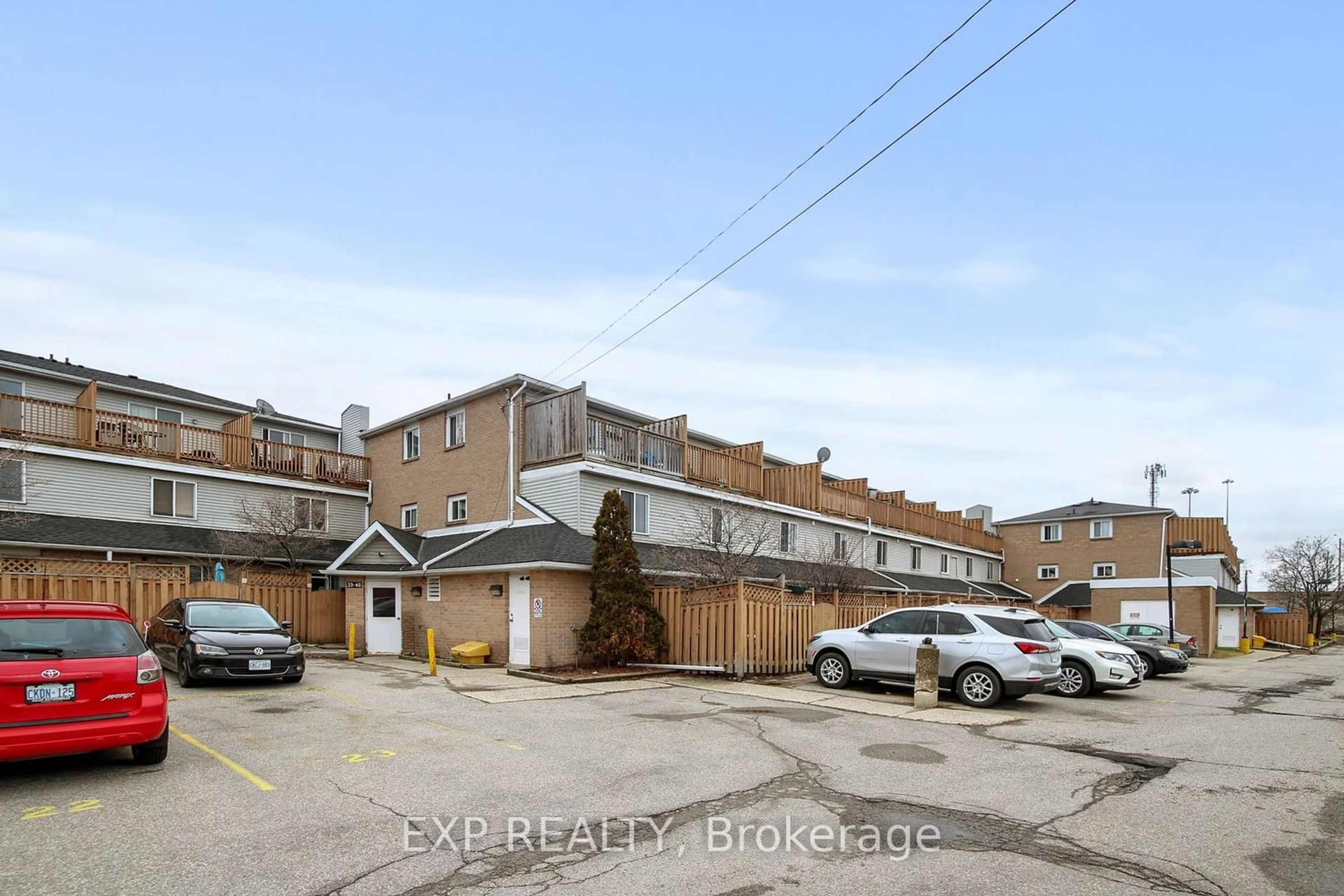 A pic from exterior of the house or condo for 67 Valleyview Rd #37, Kitchener Ontario N2E 3J1