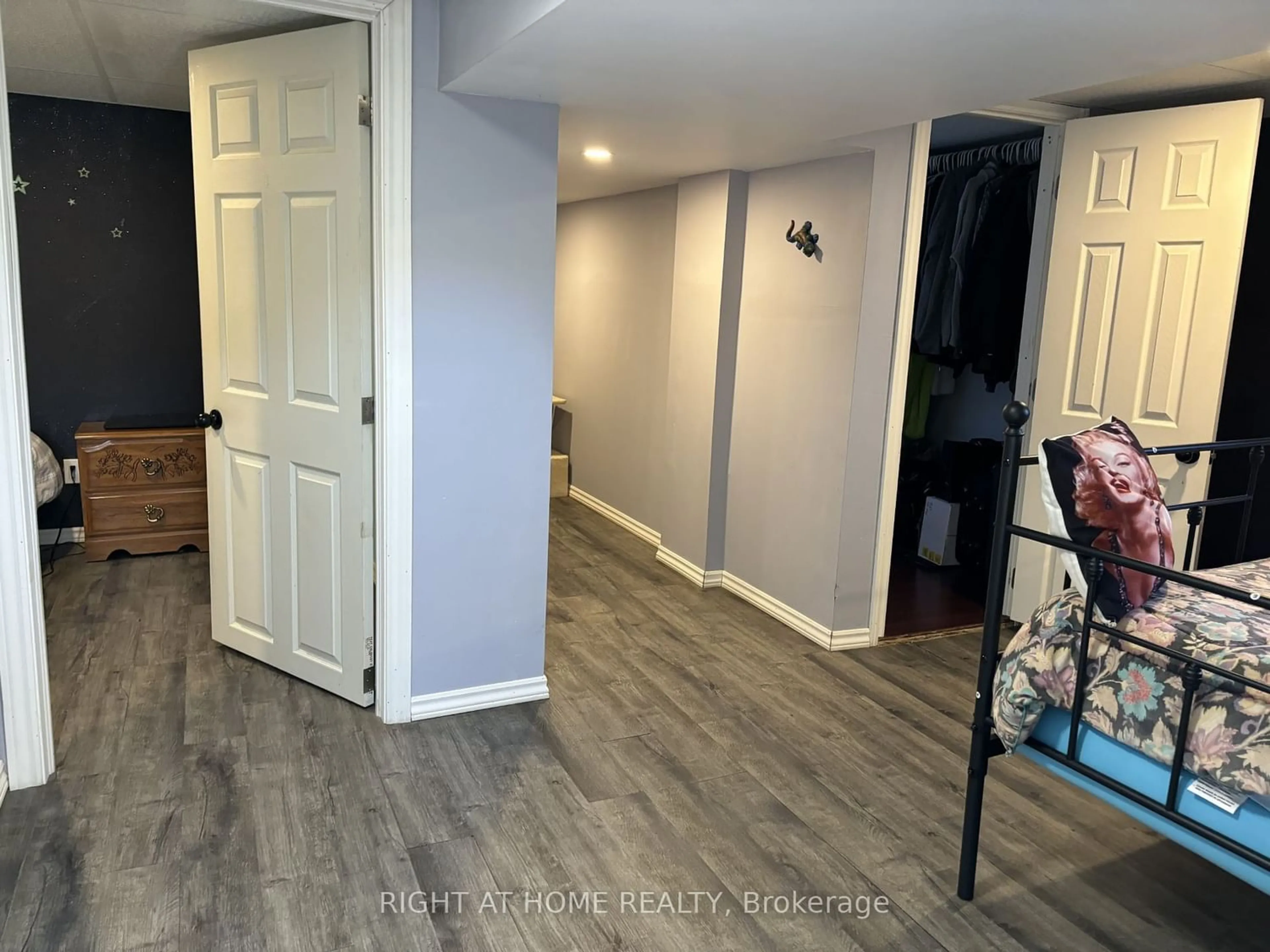 Indoor entryway for 3369 County 36 Rd, Kawartha Lakes Ontario K0M 1A0