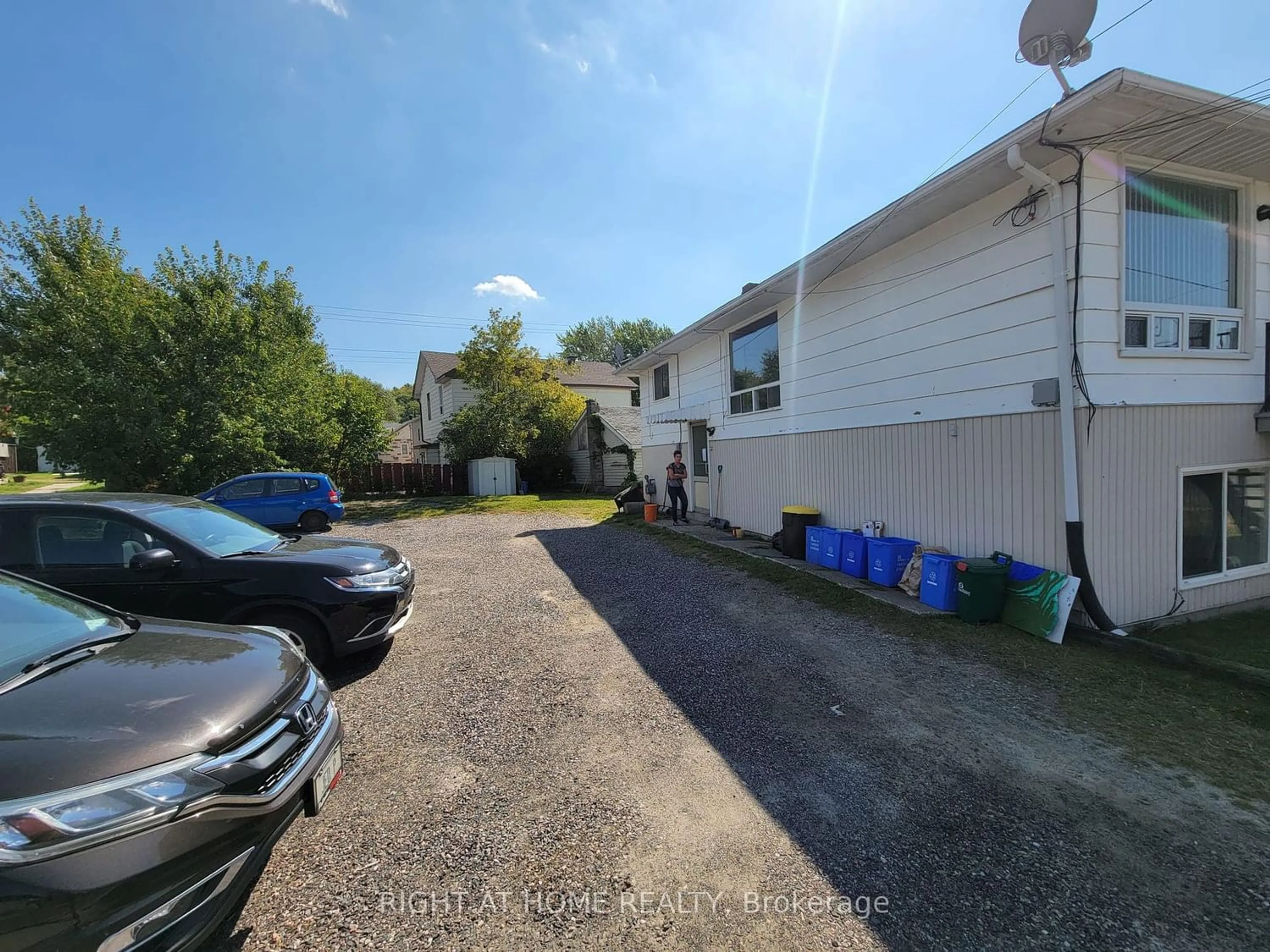Outside view for 366 Leslie St, Sudbury Remote Area Ontario P3B 2T6