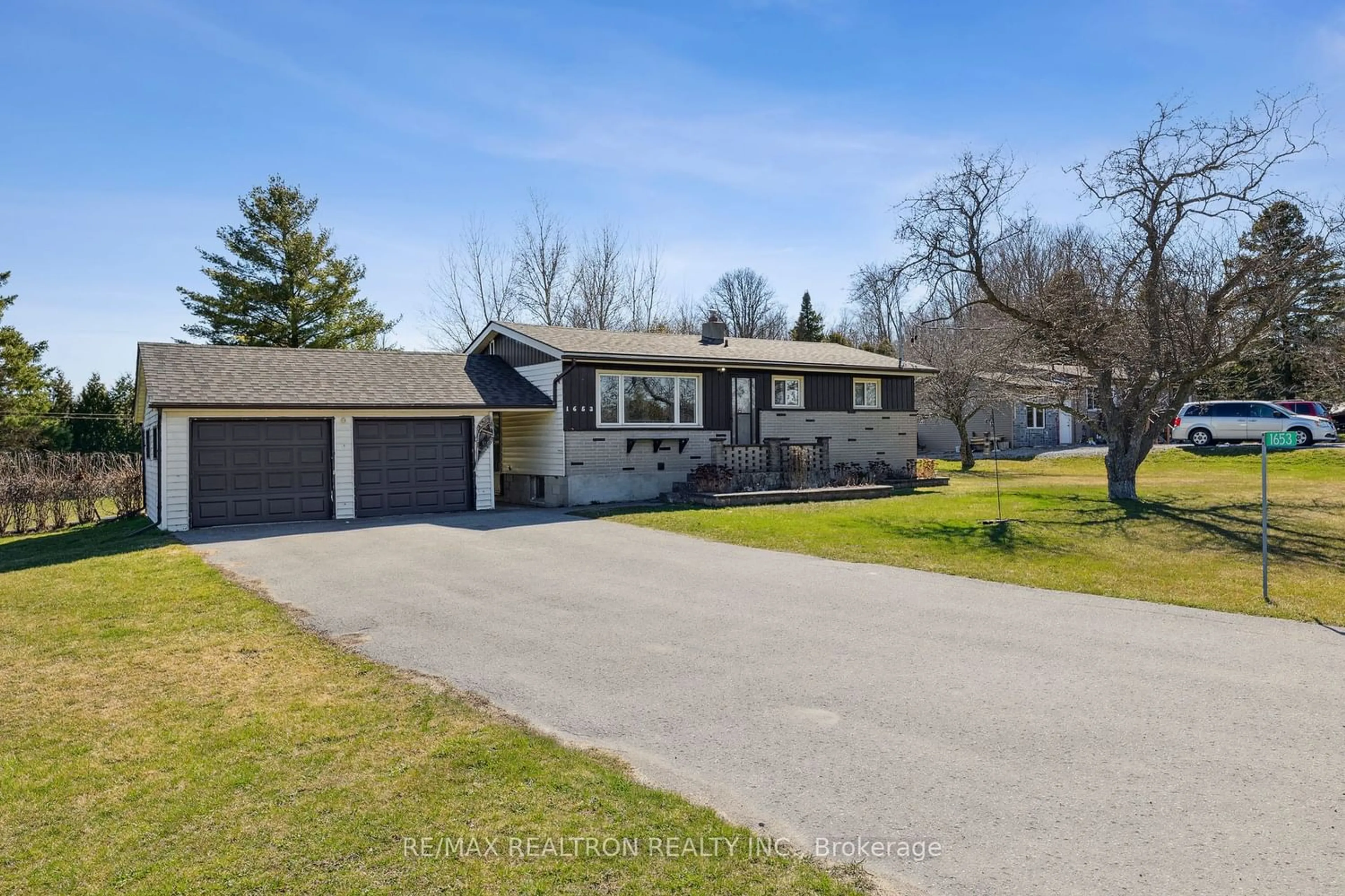 Frontside or backside of a home for 1653 Cedar Valley Rd, Cavan Monaghan Ontario K0L 1V0
