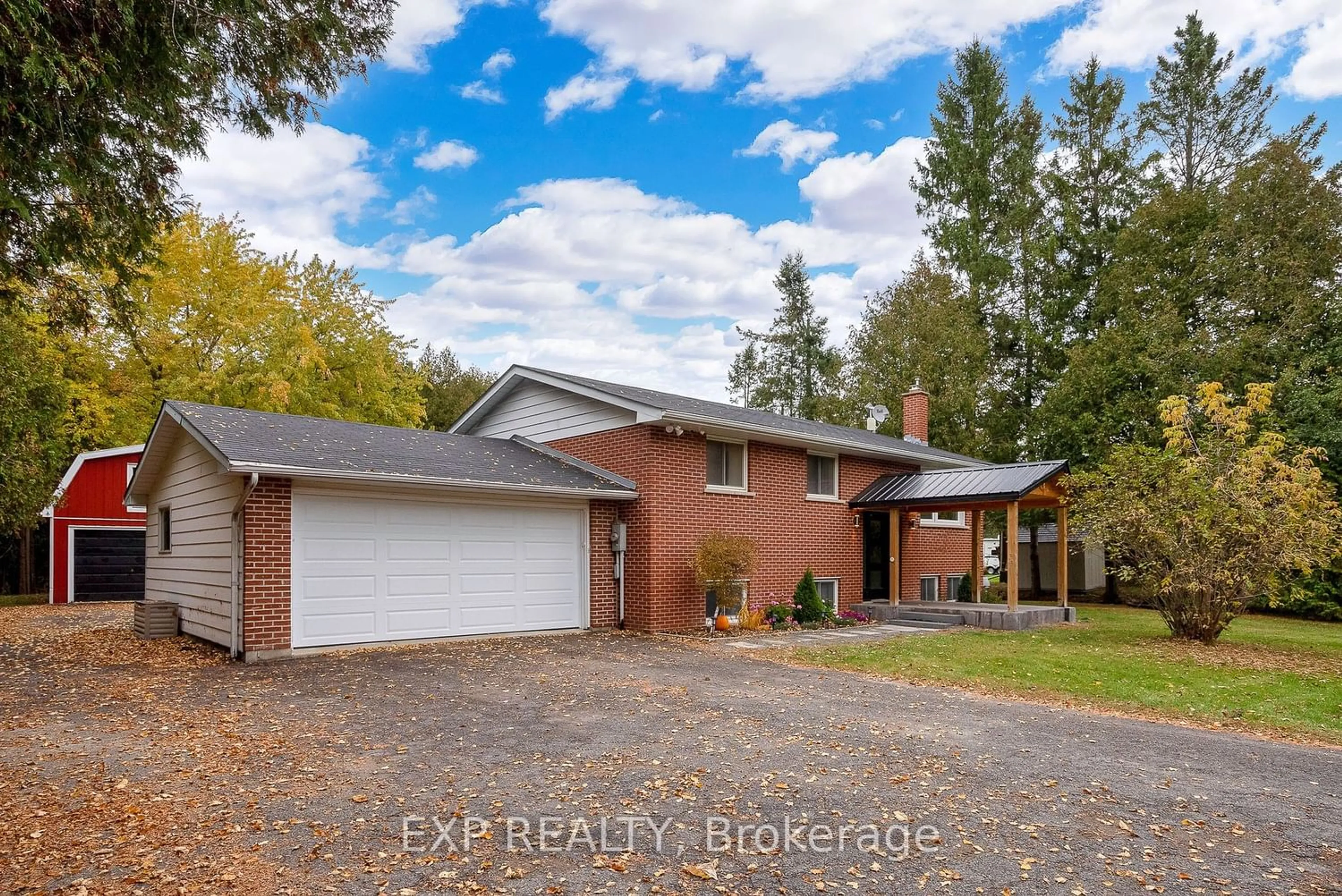 Home with brick exterior material for 5286 County Road 45 Rd, Hamilton Township Ontario K0K 1C0