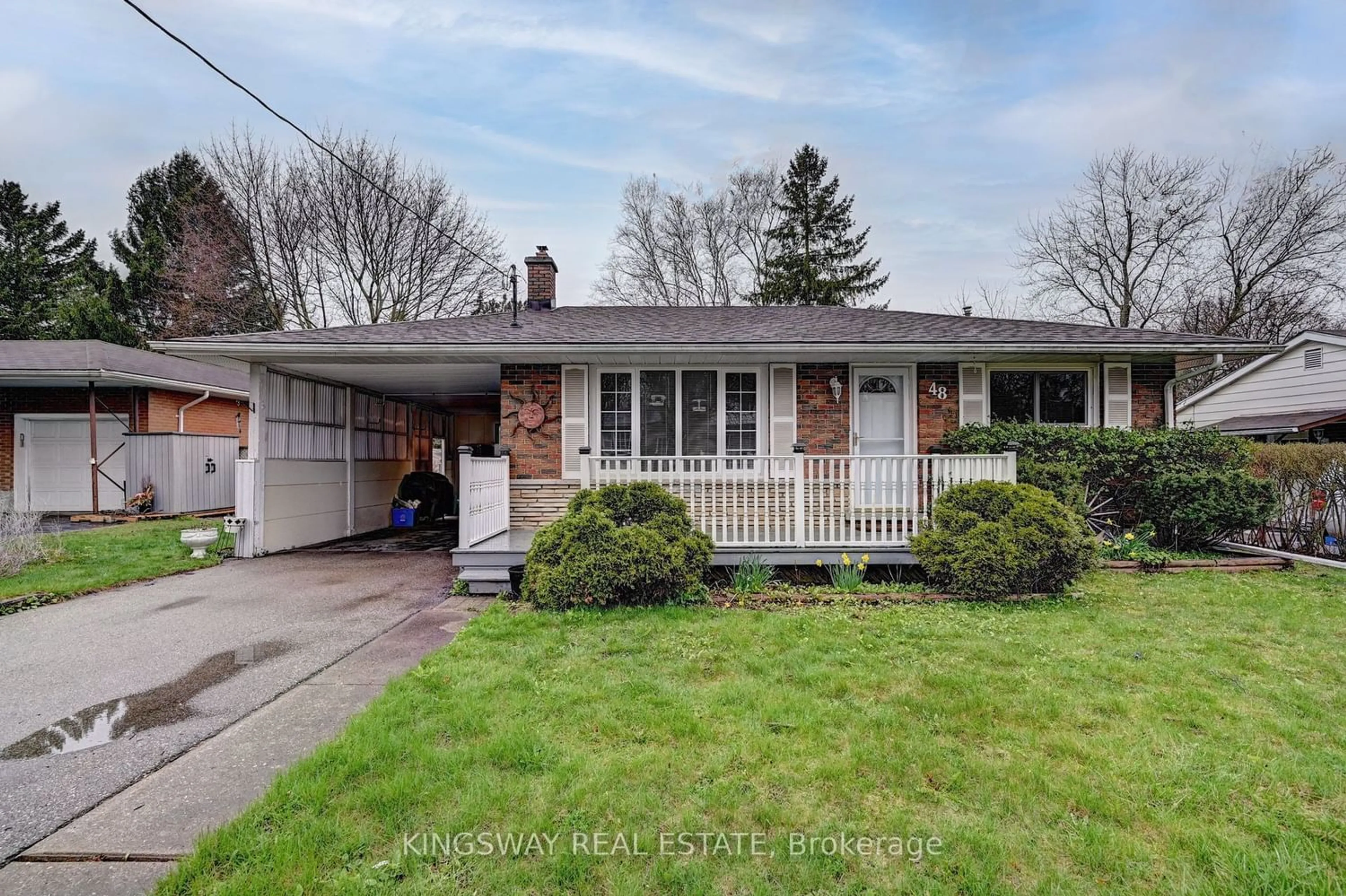 Frontside or backside of a home for 48 Renwick Ave, Cambridge Ontario N3C 2T7