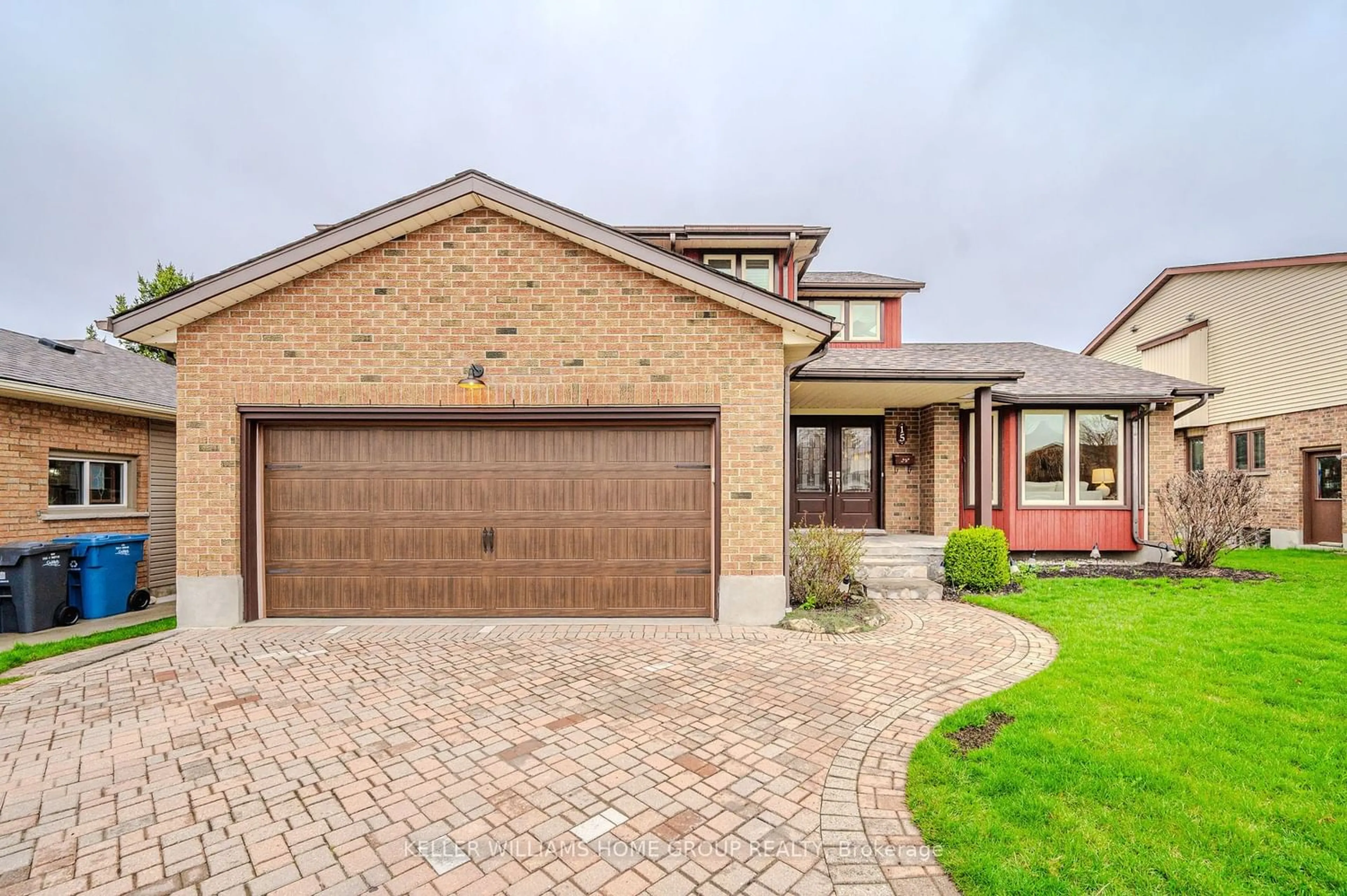 Home with brick exterior material for 15 Wiltshire Pl, Guelph Ontario N1H 8B1