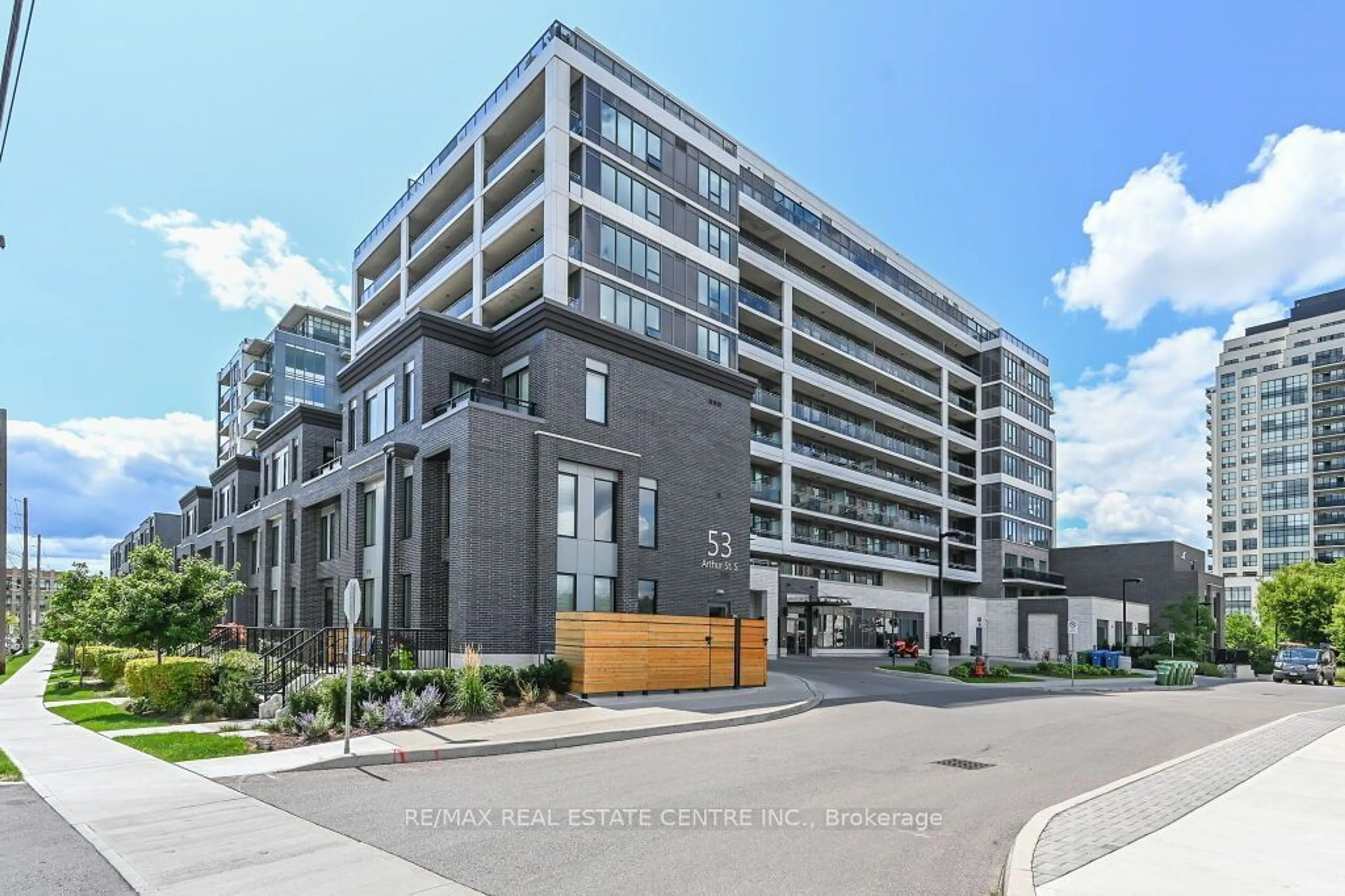 A pic from exterior of the house or condo for 53 Arthur St #909, Guelph Ontario N1E 5K2