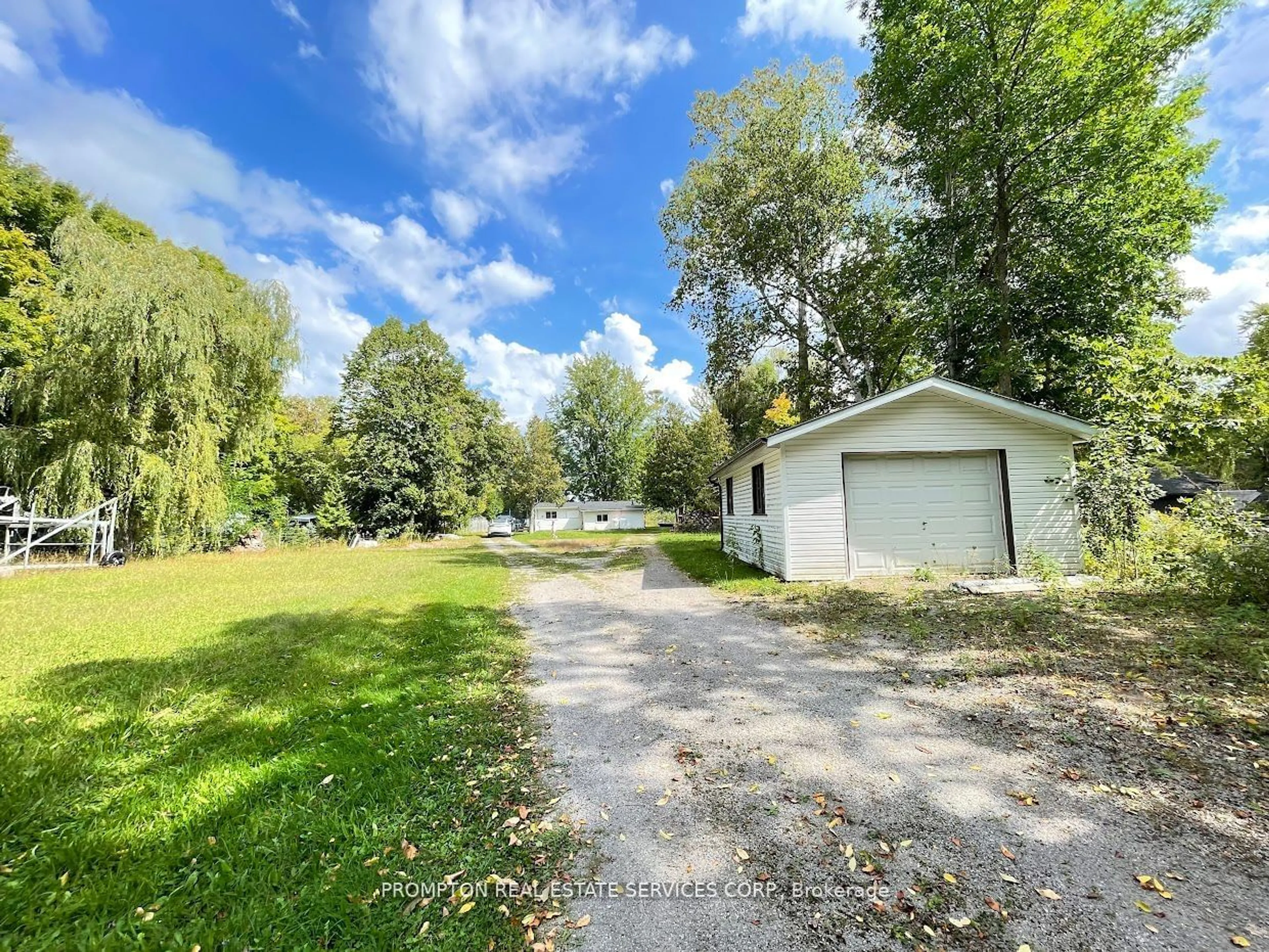 Fenced yard for 32 Fire Route 121, Galway-Cavendish and Harvey Ontario K0M 1A0