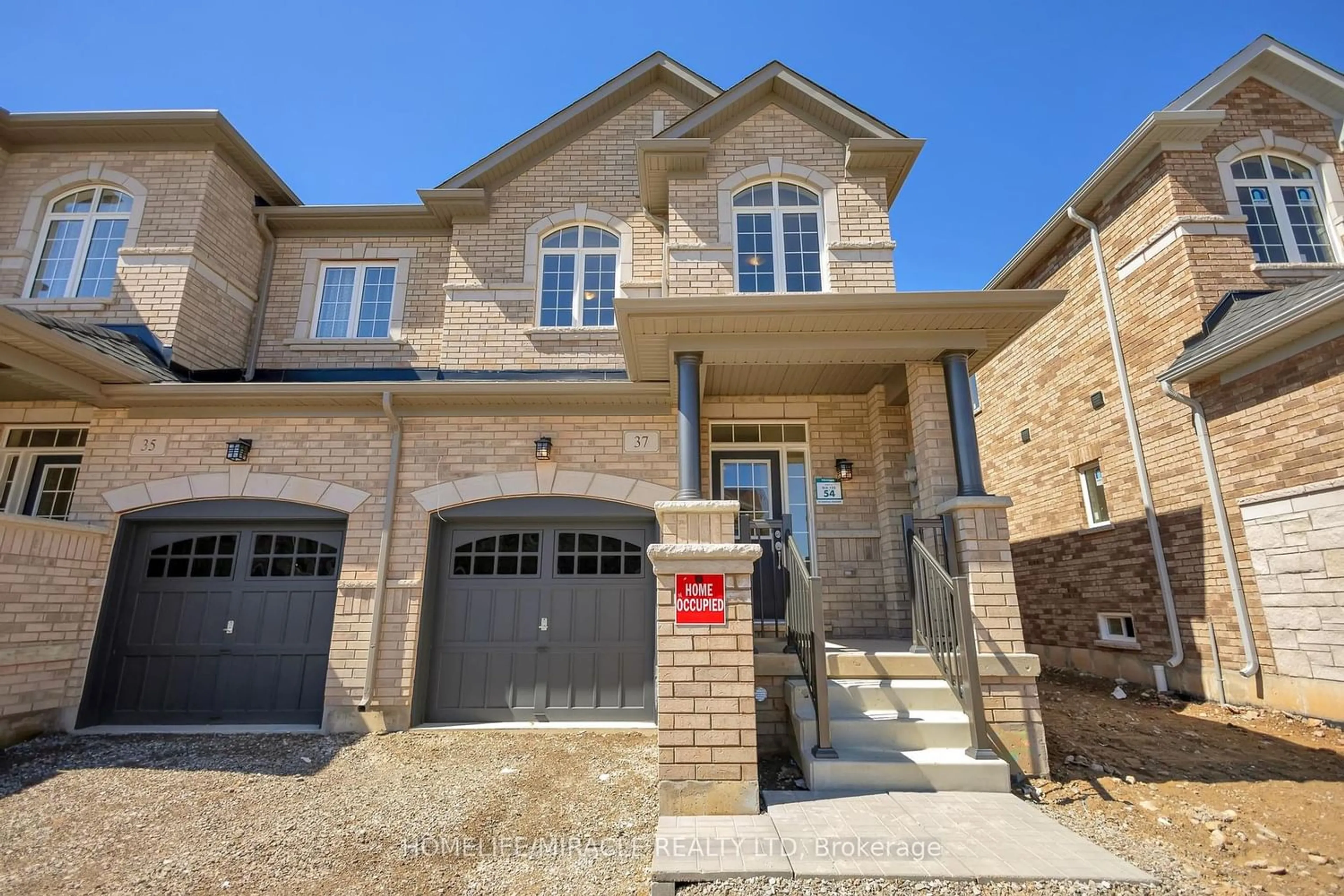 Home with brick exterior material for 37 Gledhill Cres, Cambridge Ontario N1T 0G4
