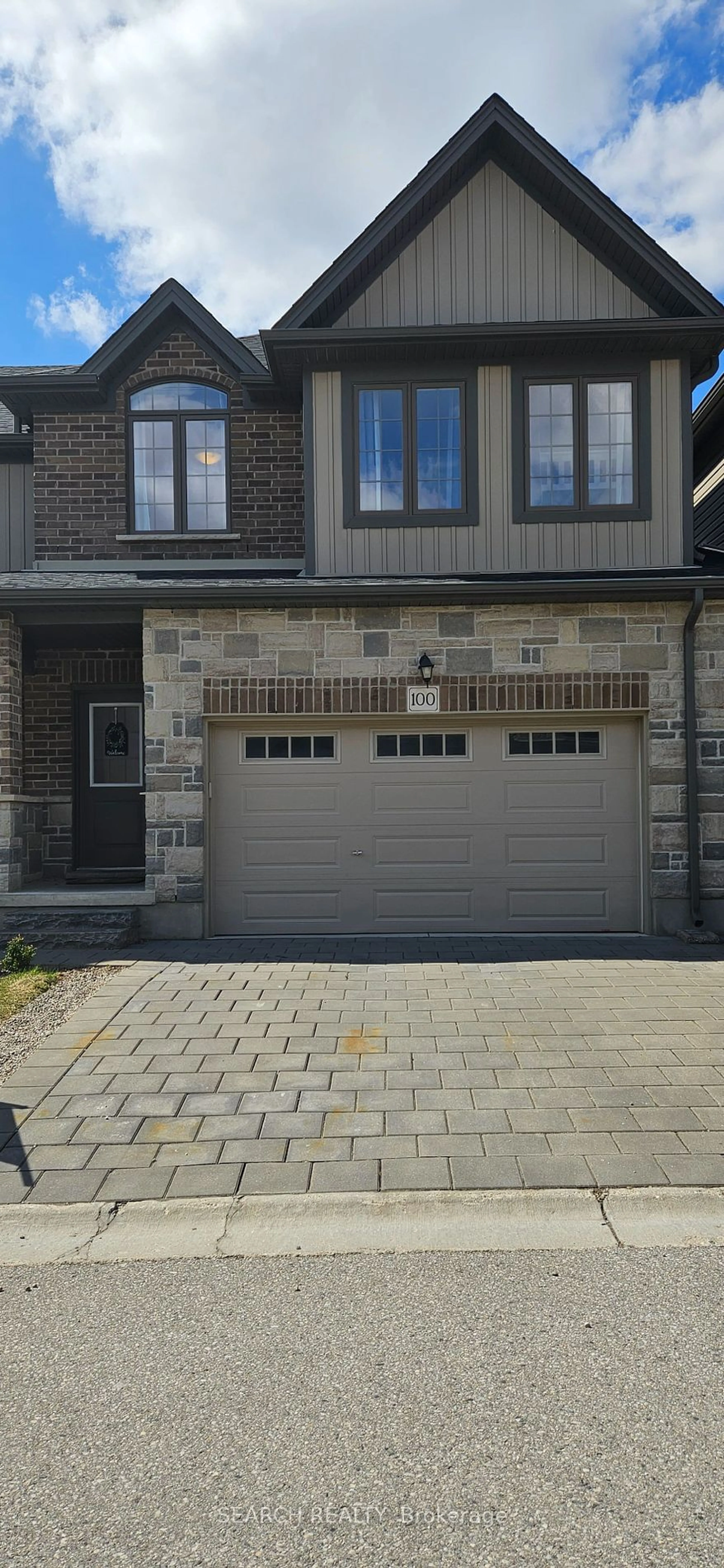 Home with brick exterior material for 2040 Shore Rd #100, London Ontario N6K 0G3