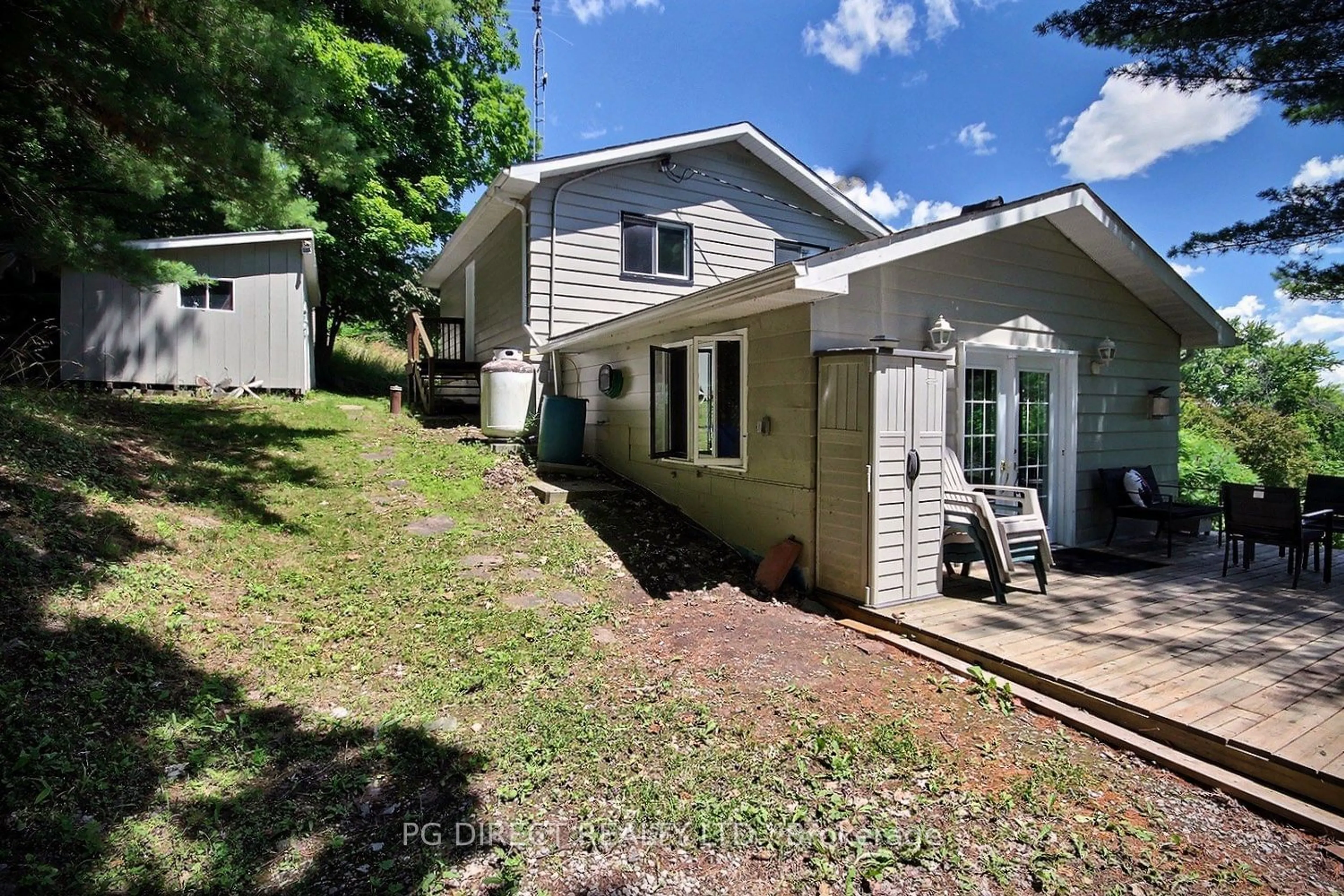 A pic from outside/outdoor area/front of a property/back of a property/a pic from drone, unknown for 123 Coldstream Rd, Kawartha Lakes Ontario K0M 1N0