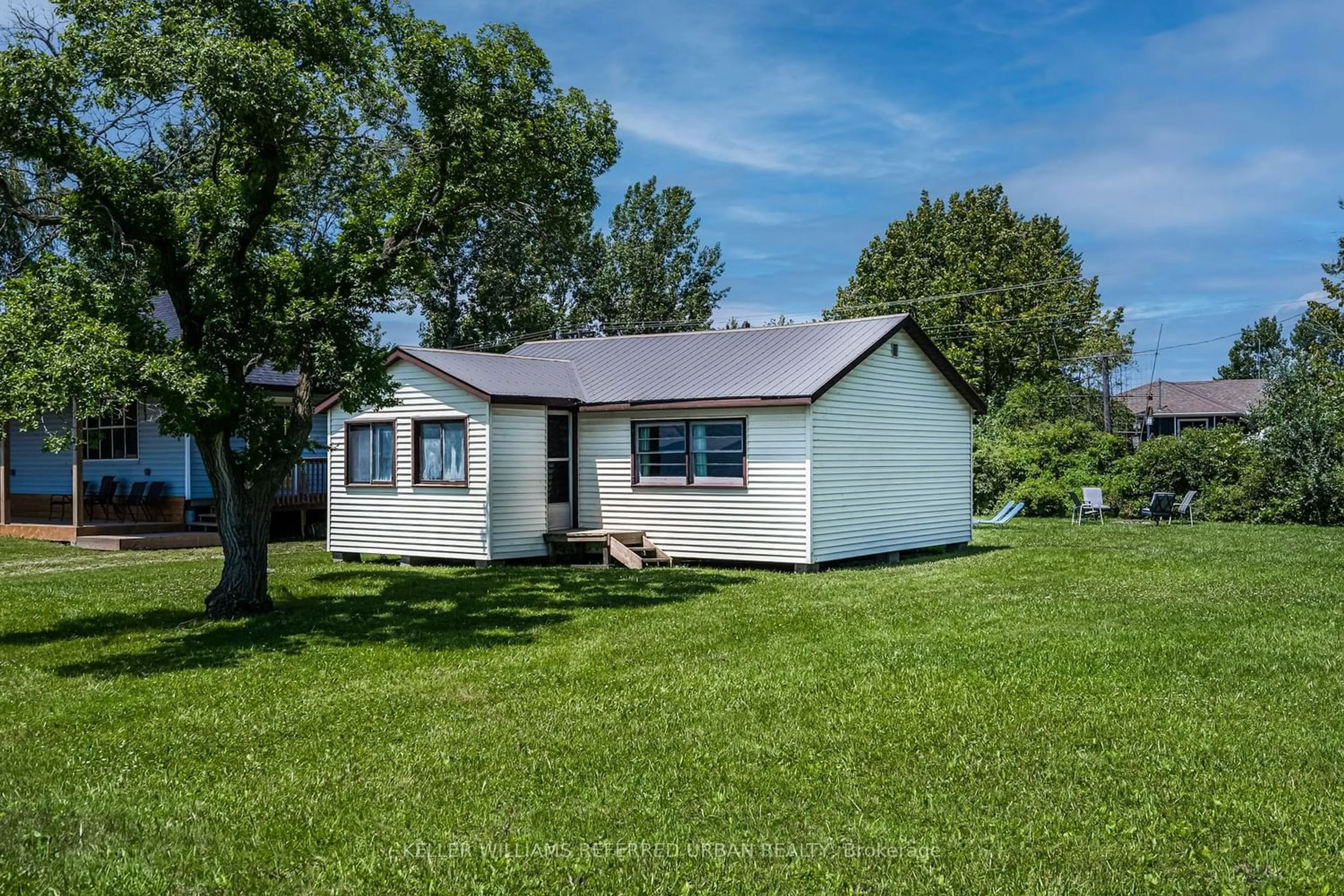 Cottage for 845 Lakeshore Rd, Haldimand Ontario N0A 1P0