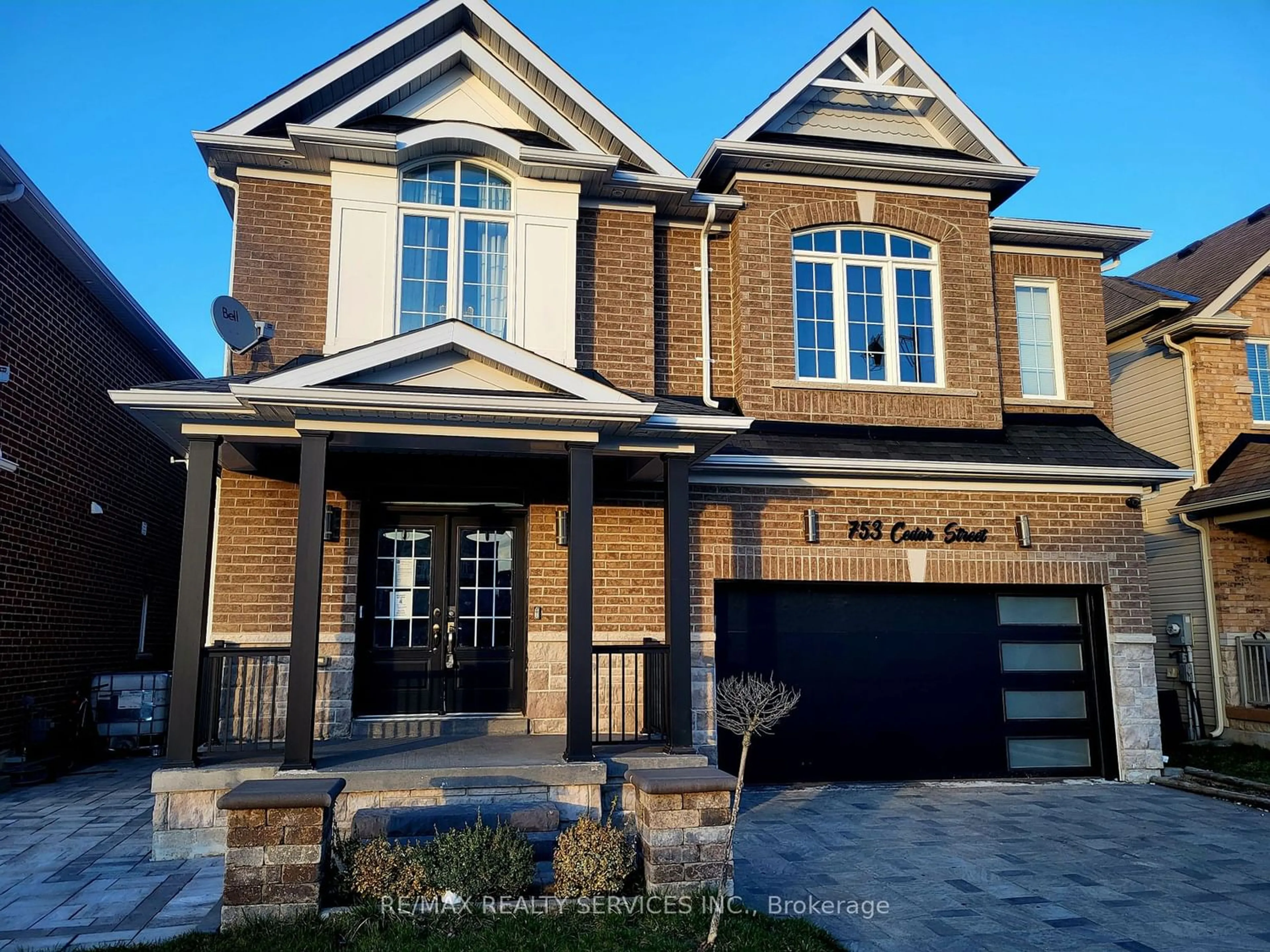 Home with brick exterior material for 753 Cedar St, Shelburne Ontario L9V 3W1