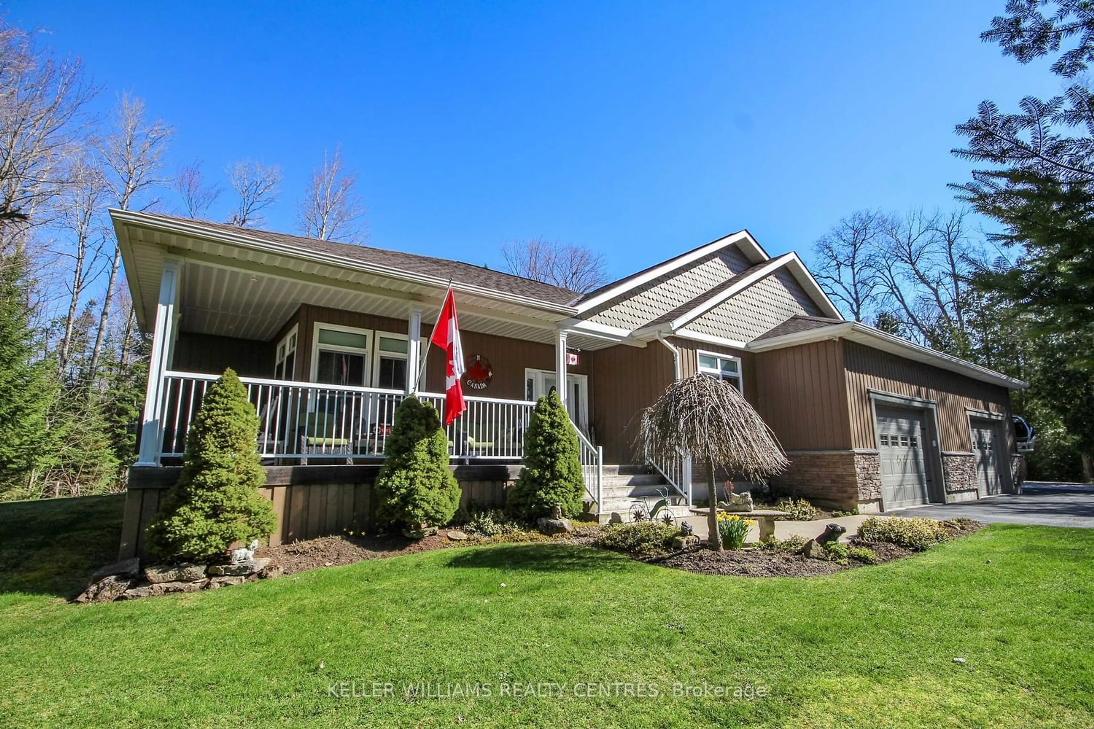 Frontside or backside of a home for 37 Grouse Dr, South Bruce Peninsula Ontario N0H 2T0