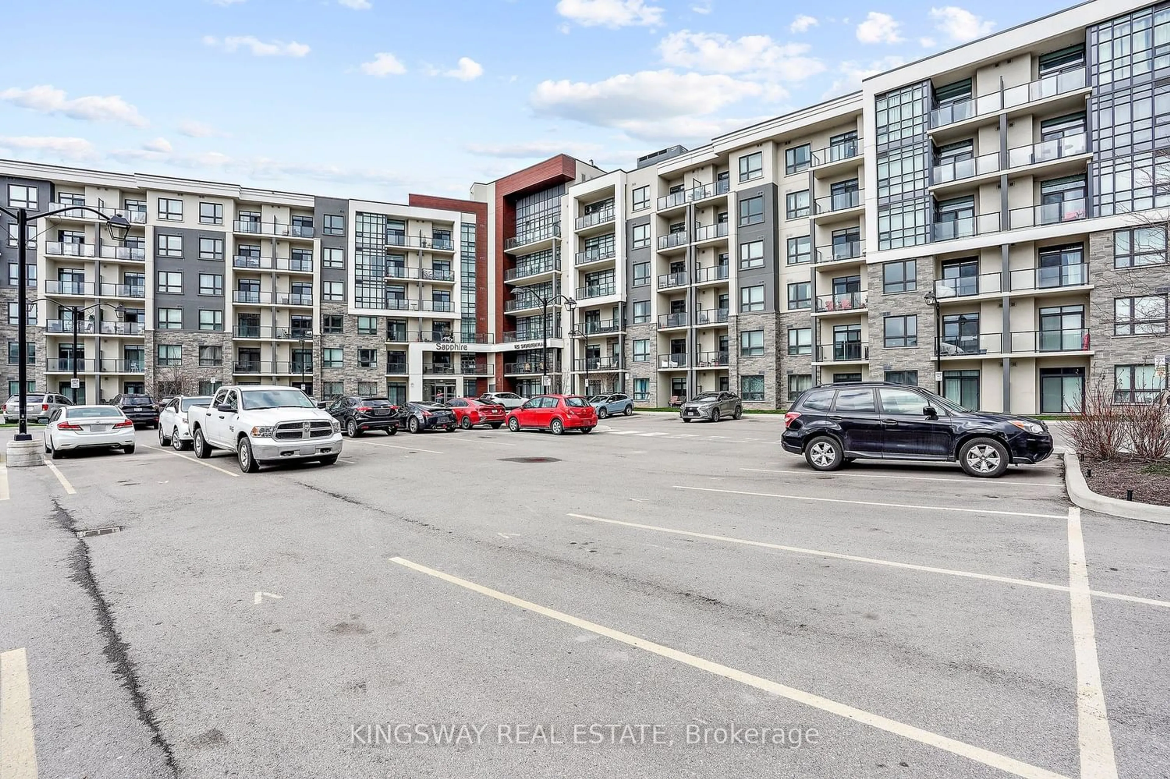 A pic from exterior of the house or condo for 125 Shoreview Pl #503, Hamilton Ontario L8E 0K3