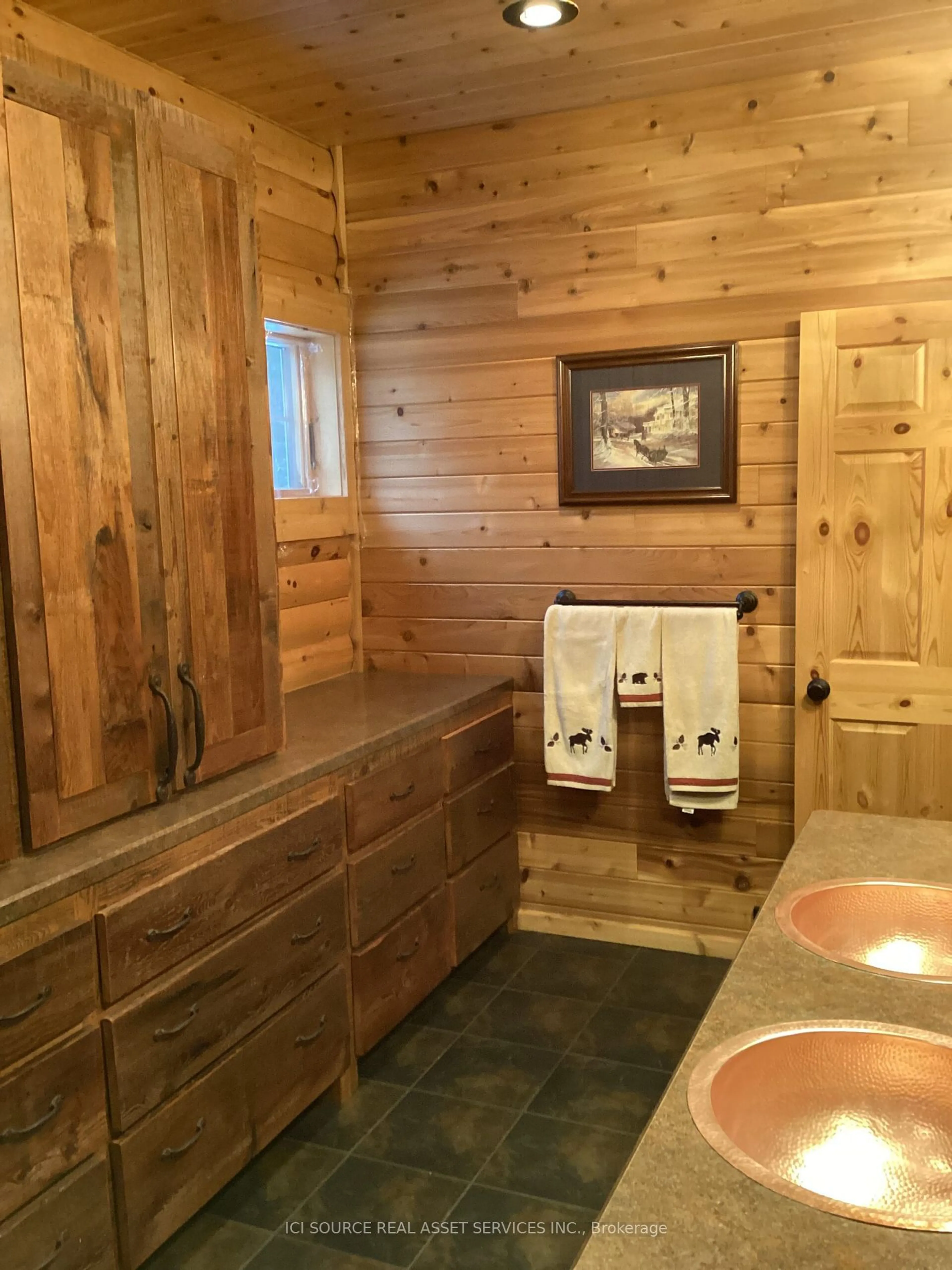 Bathroom for 1780 Southshore Dr, Sioux Lookout Ontario P8T 0A7