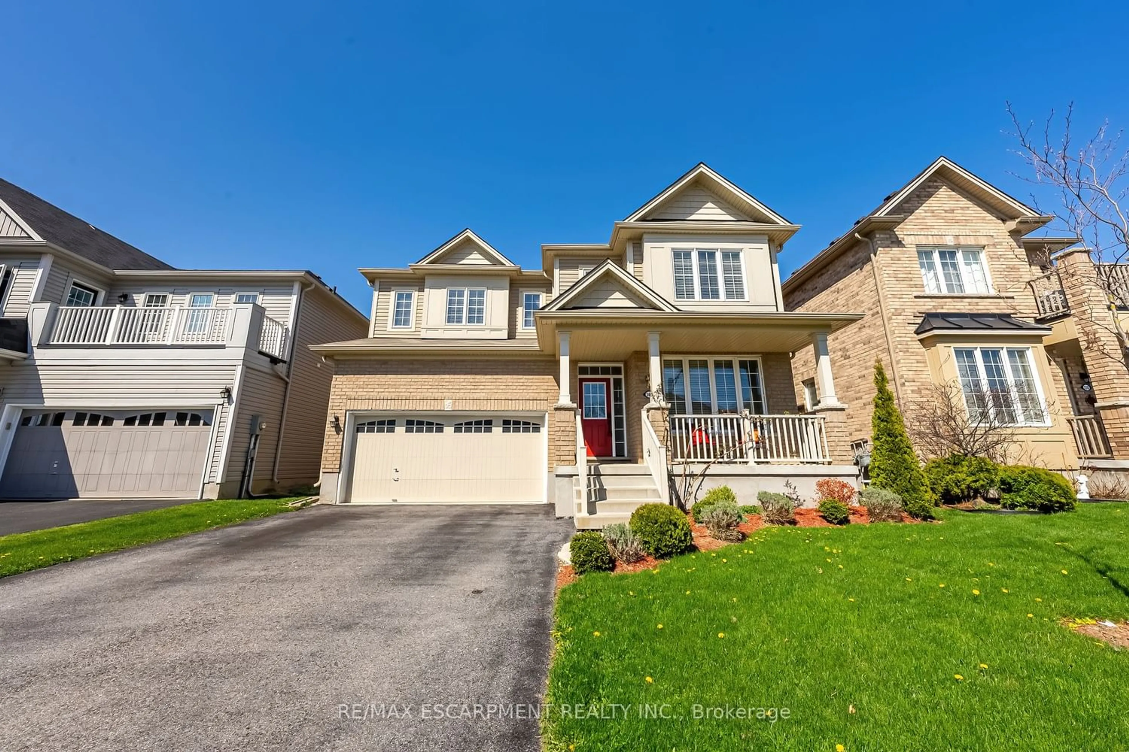 Frontside or backside of a home for 244 Voyager Pass, Hamilton Ontario L0R 1C0