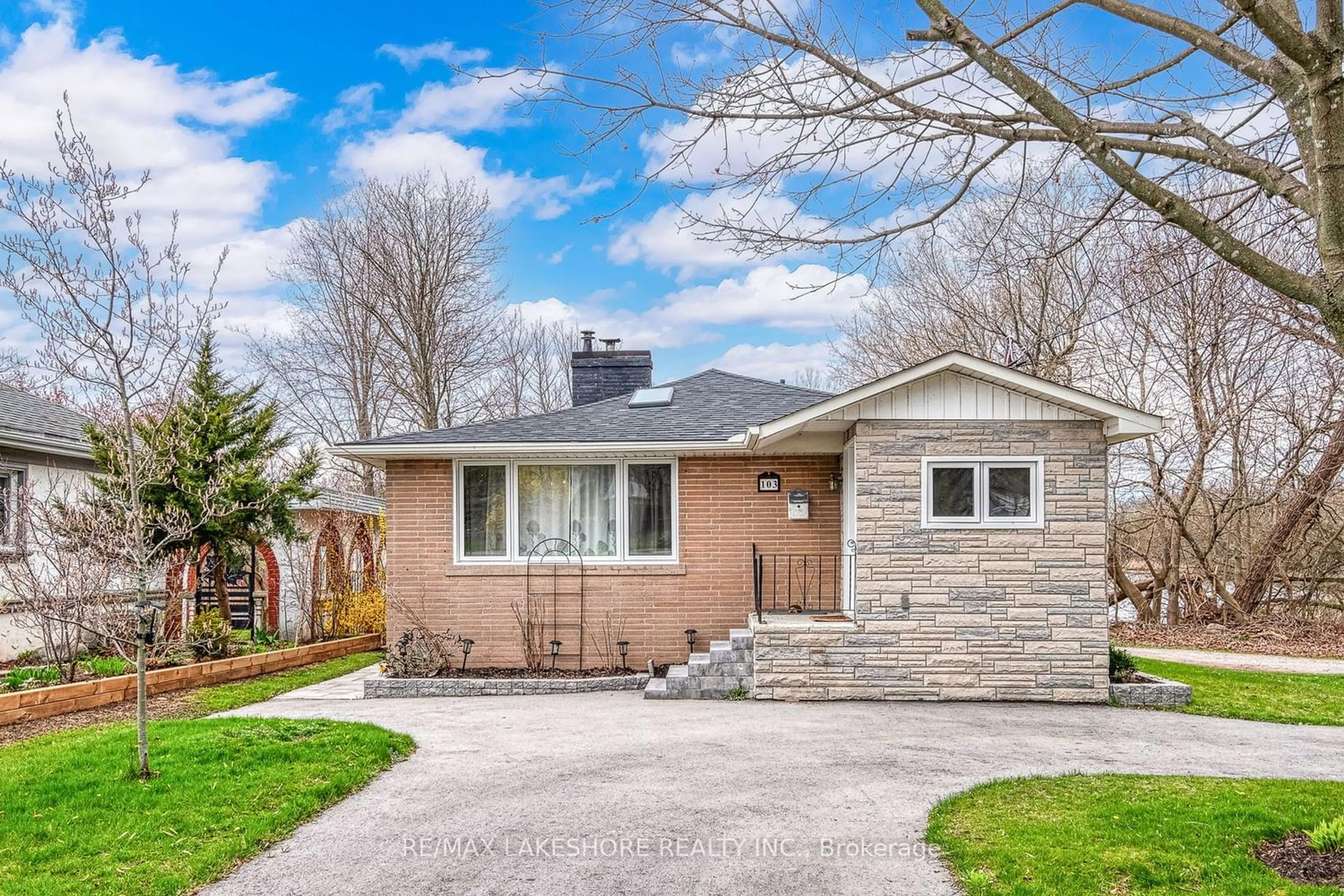 Home with brick exterior material for 103 Cedermere Ave, Cobourg Ontario K9A 2Z9