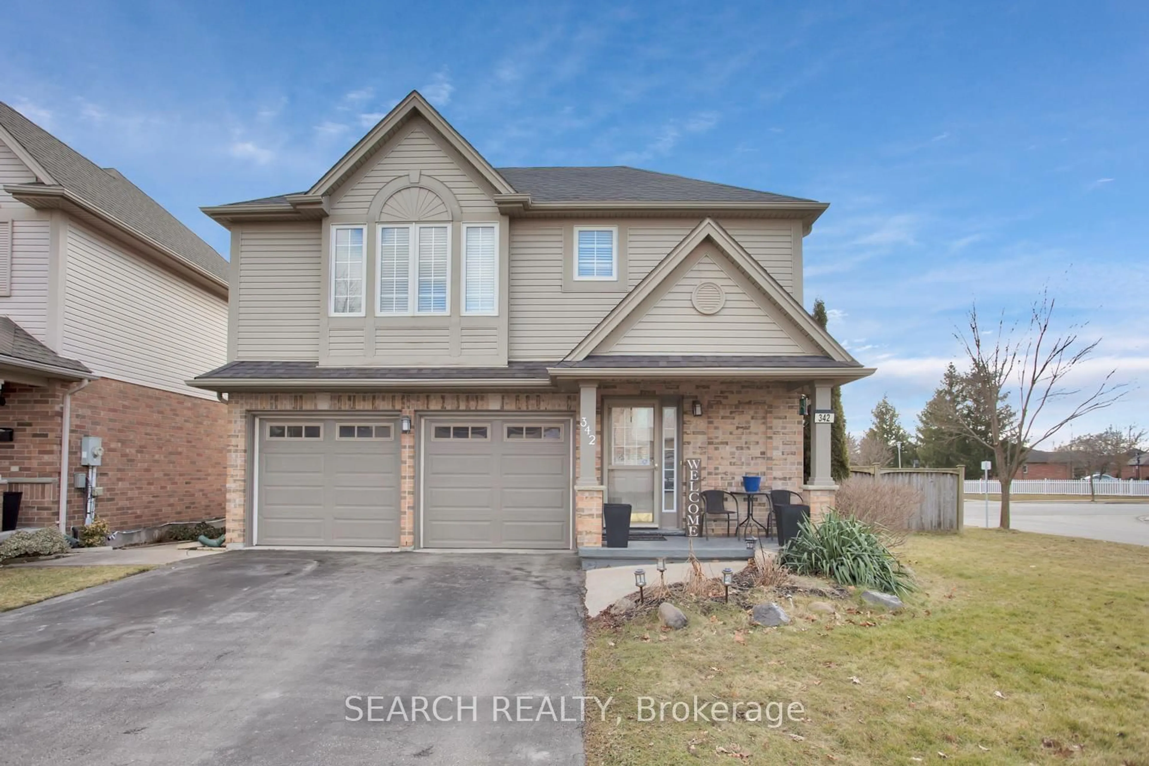 Frontside or backside of a home for 342 South Leaksdale Circ, London Ontario N6M 1K3