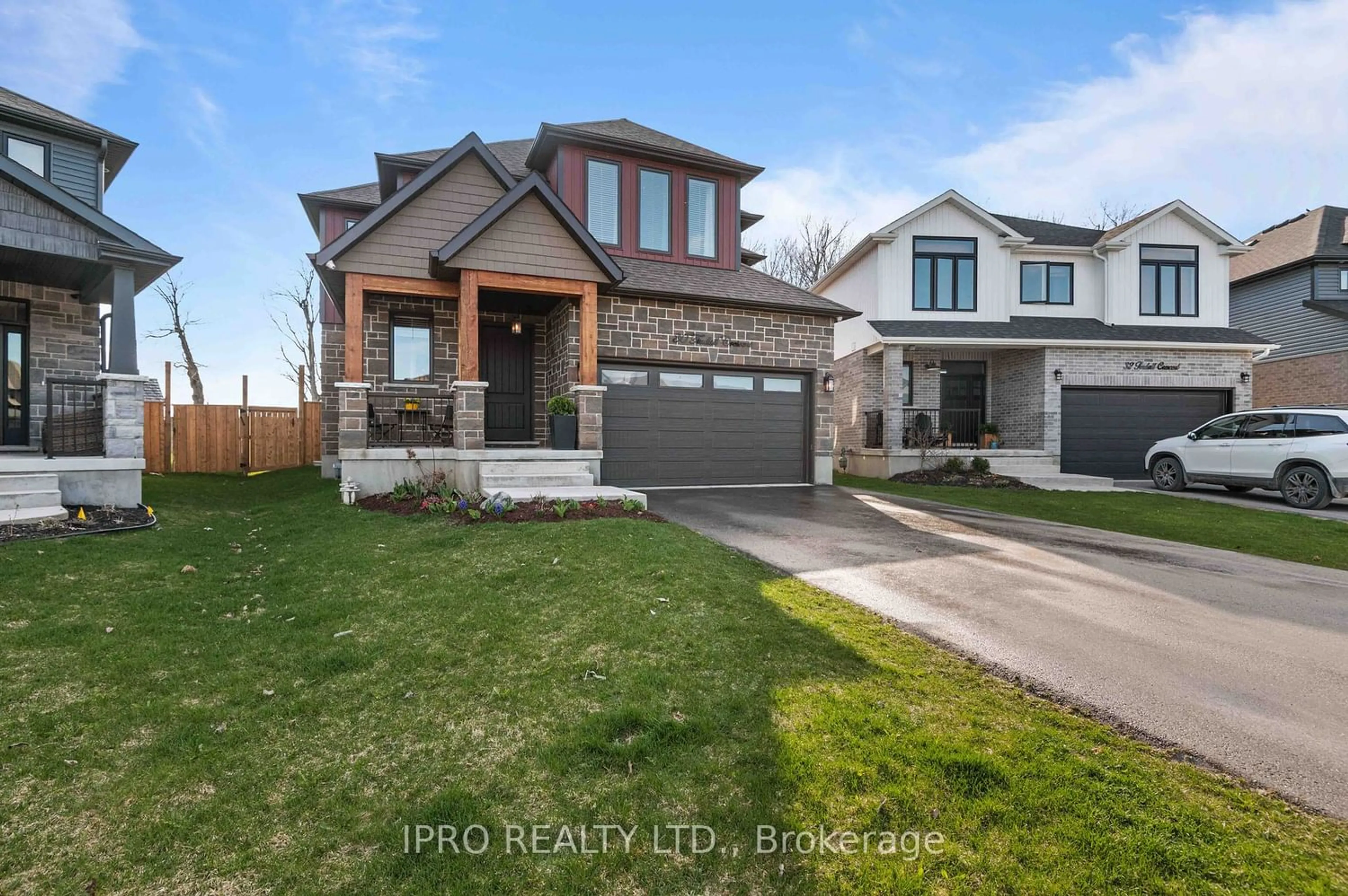 Frontside or backside of a home for 30 Tindall Cres, East Luther Grand Valley Ontario L9W 7R8