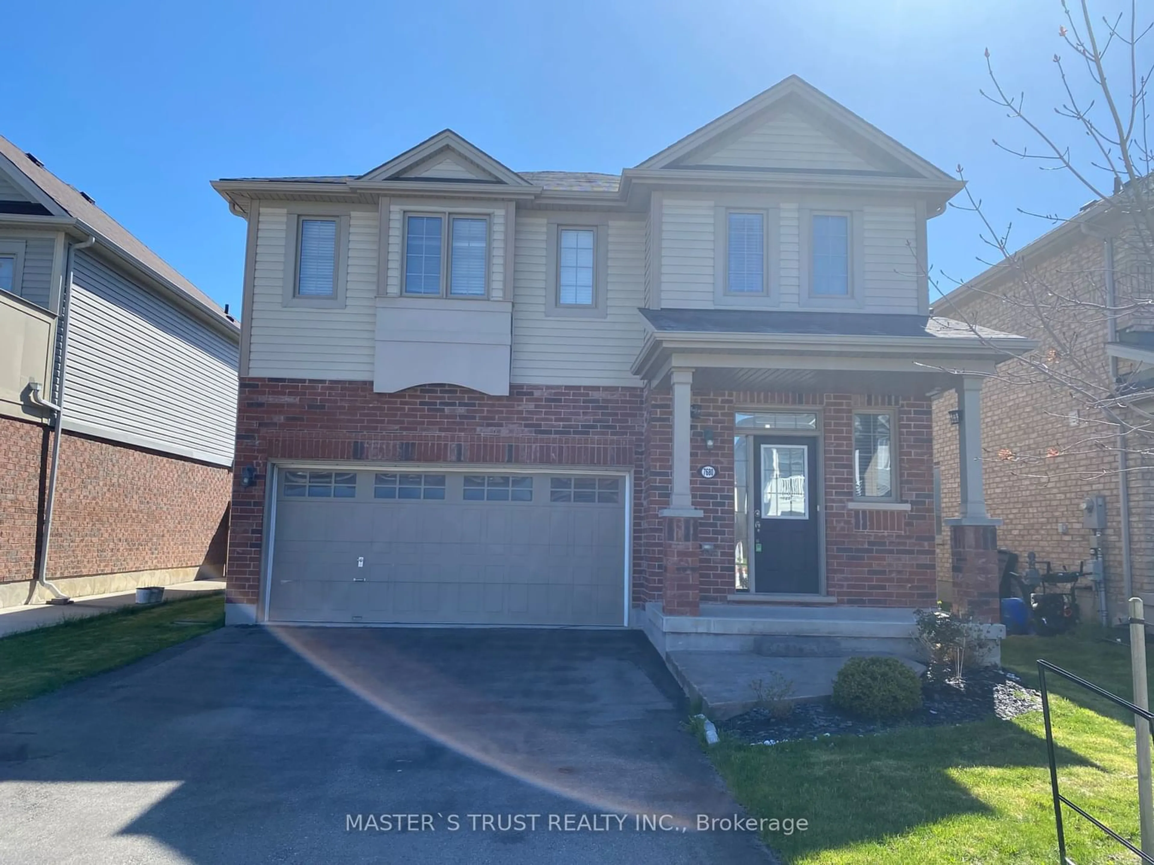 Frontside or backside of a home for 7680 Butternut Blvd, Niagara Falls Ontario L2H 0K8