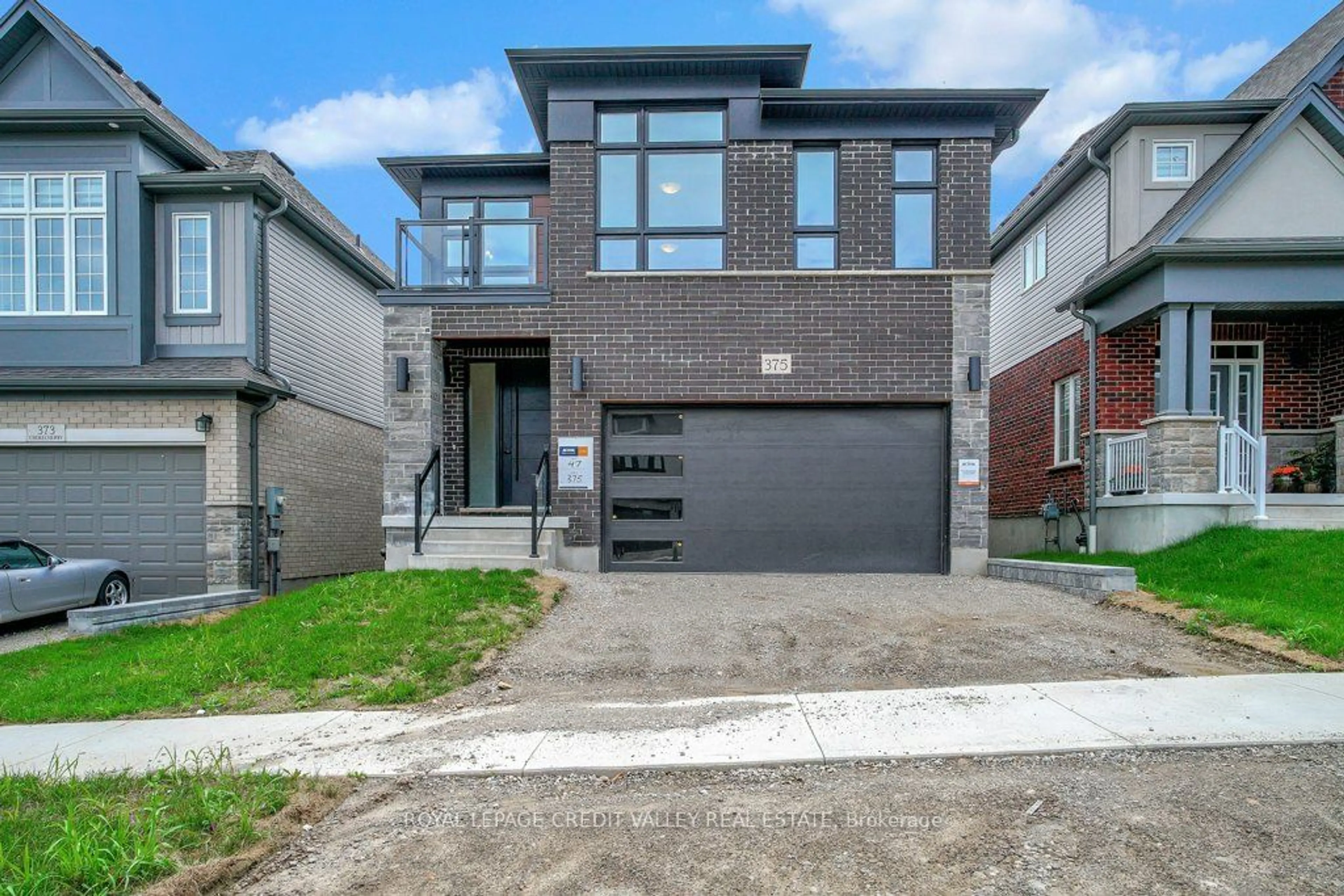 Home with brick exterior material for 375 Chokecherry Cres, Waterloo Ontario N2V 0H1