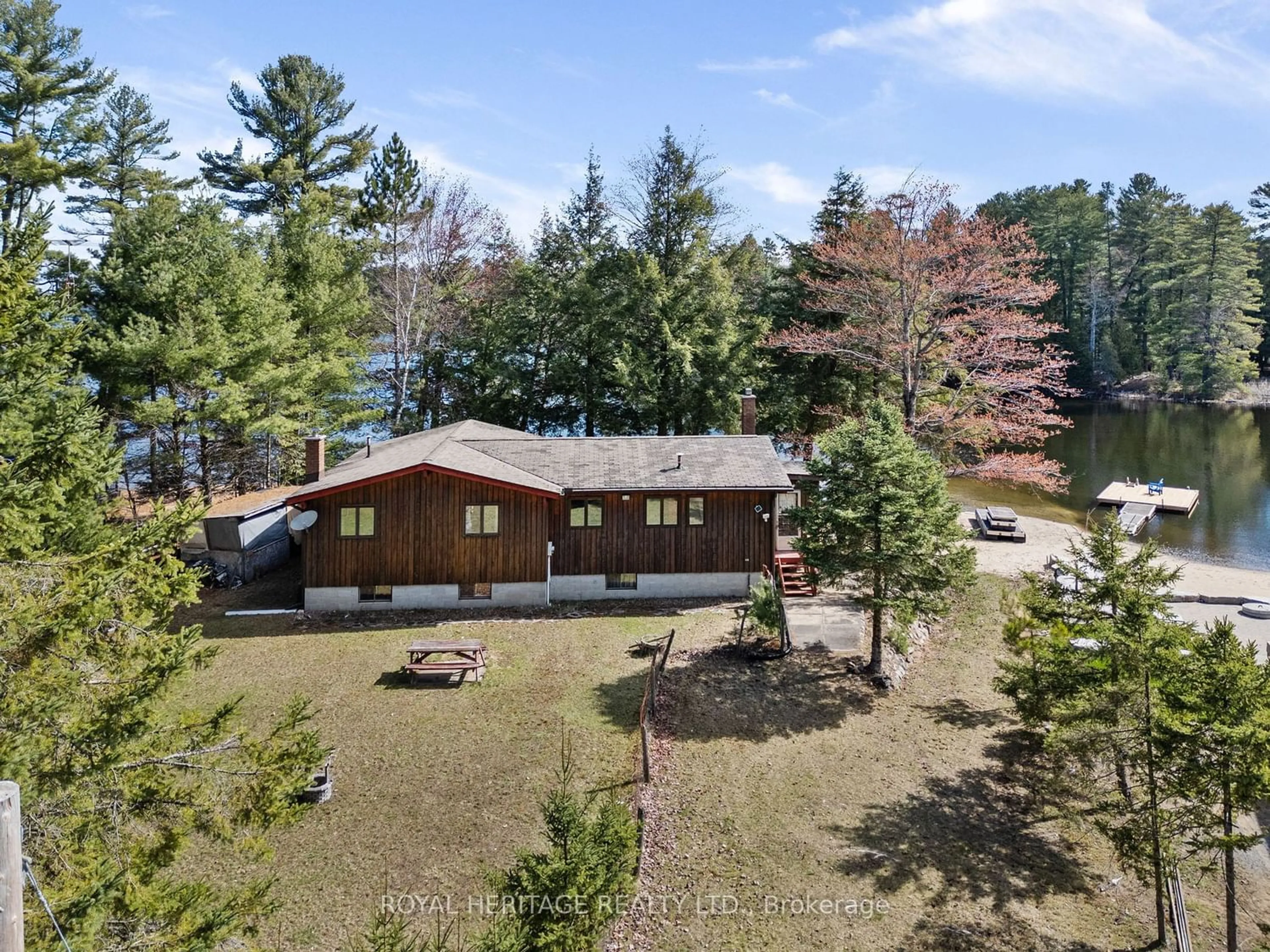 Cottage for 24 Fire Route 50C Rte, North Kawartha Ontario K0L 2H0