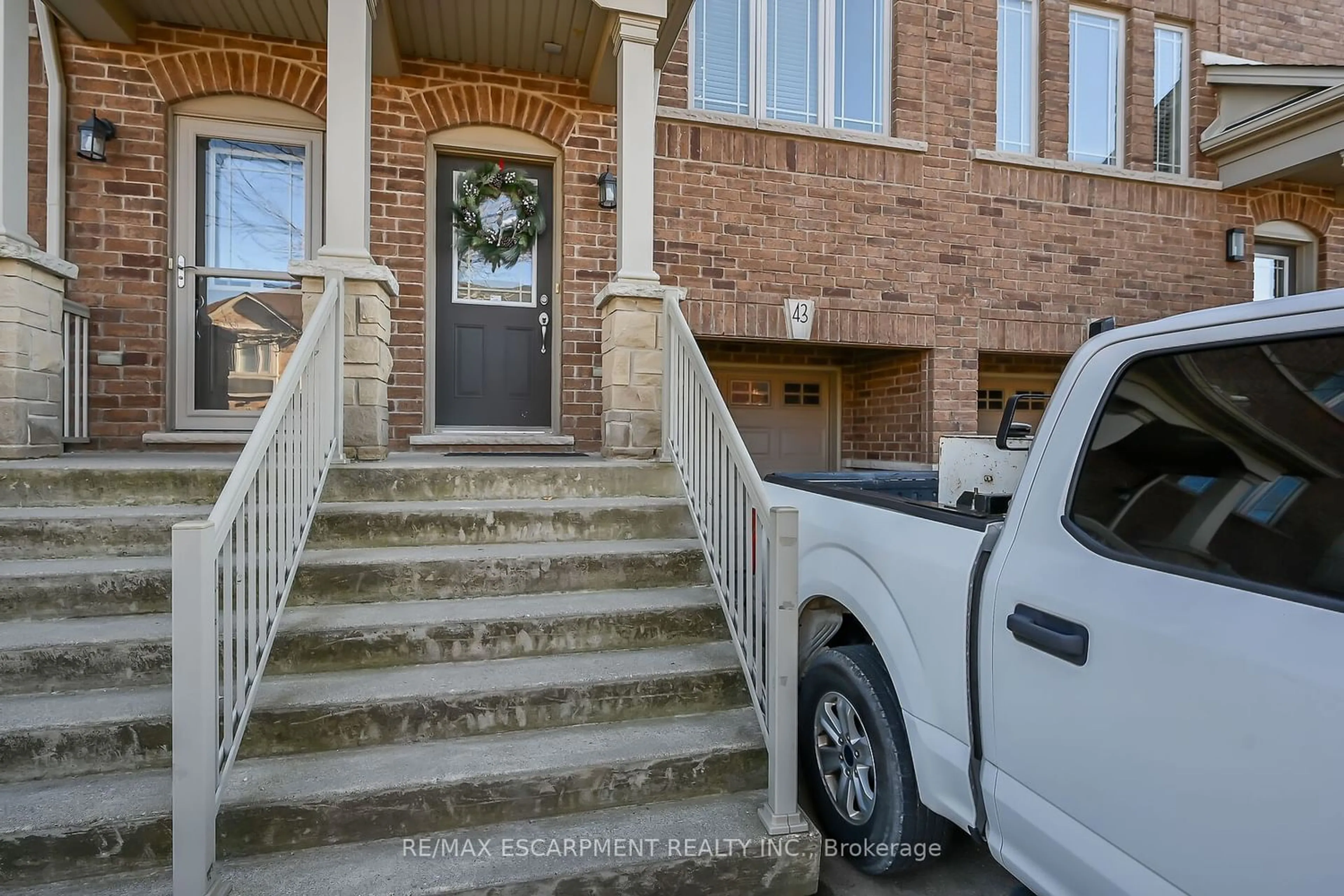 Home with brick exterior material for 43 Viking Dr, Hamilton Ontario L0R 1C0