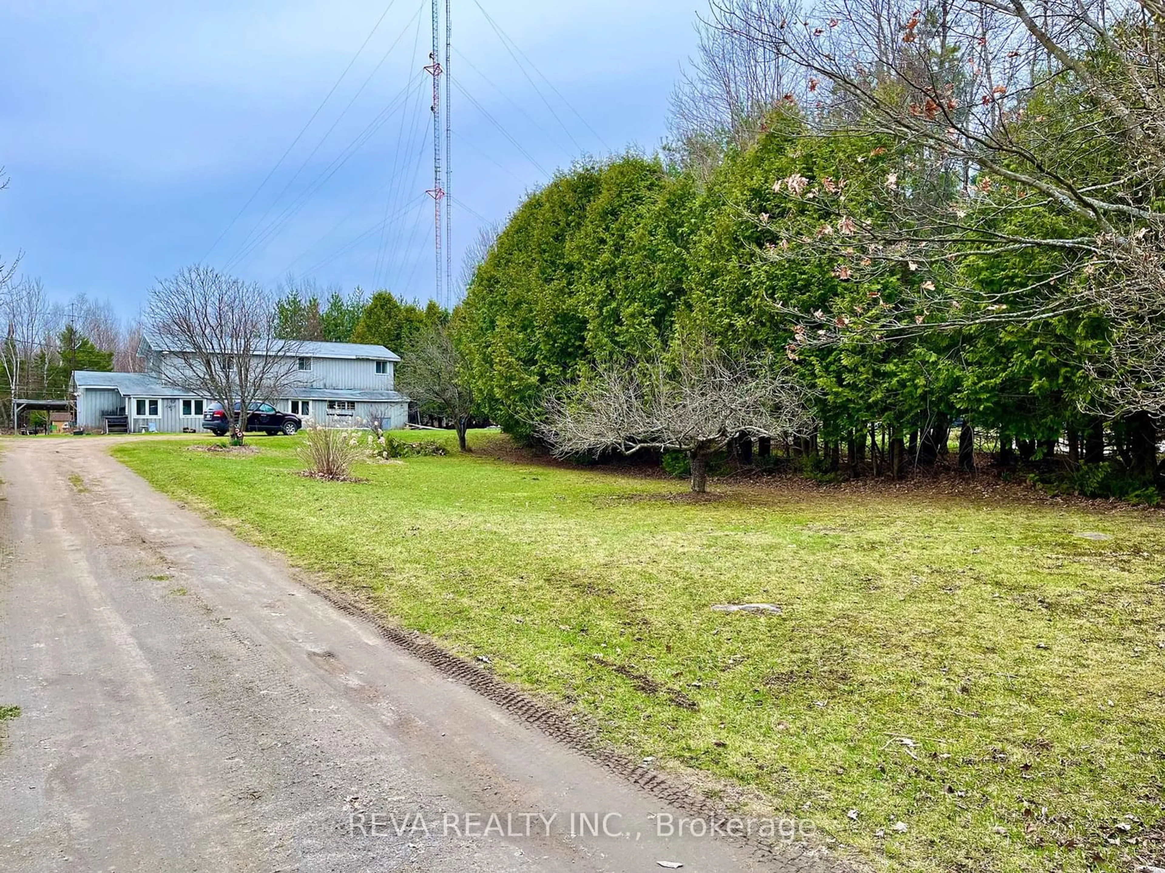 Street view for 1073 Airport Rd, Faraday Ontario K0L 1C0