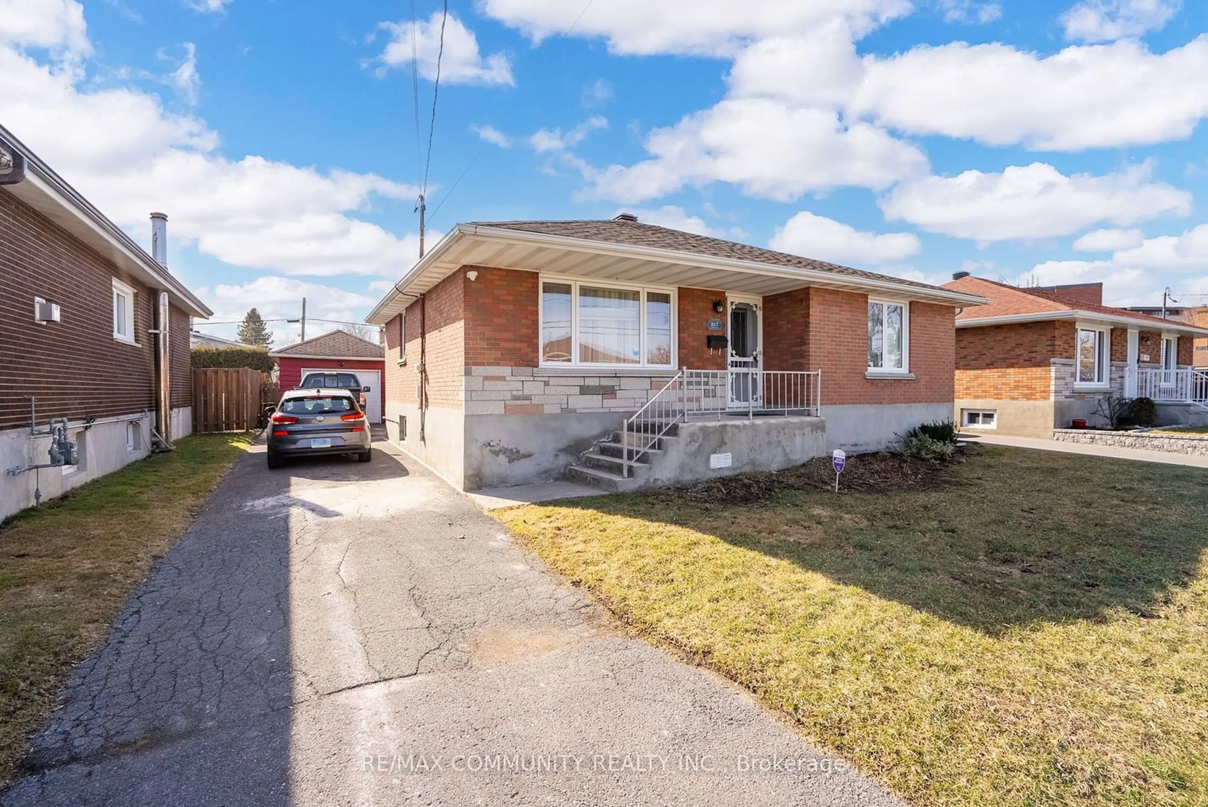 Frontside or backside of a home for 217 Anthony St, Cornwall Ontario K6H 5K2