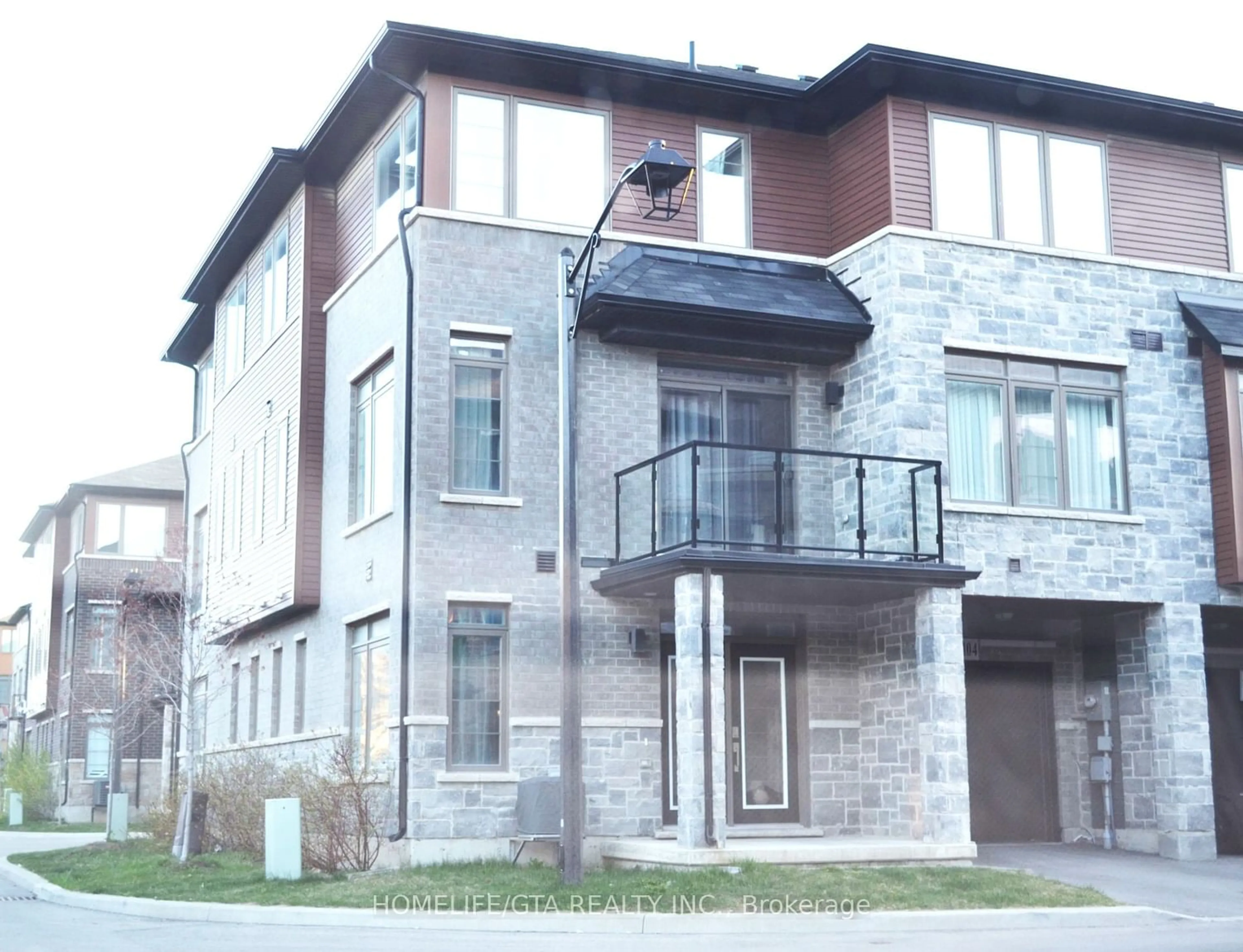 Frontside or backside of a home for 30 Times Square Blvd #104, Hamilton Ontario L8J 0L5