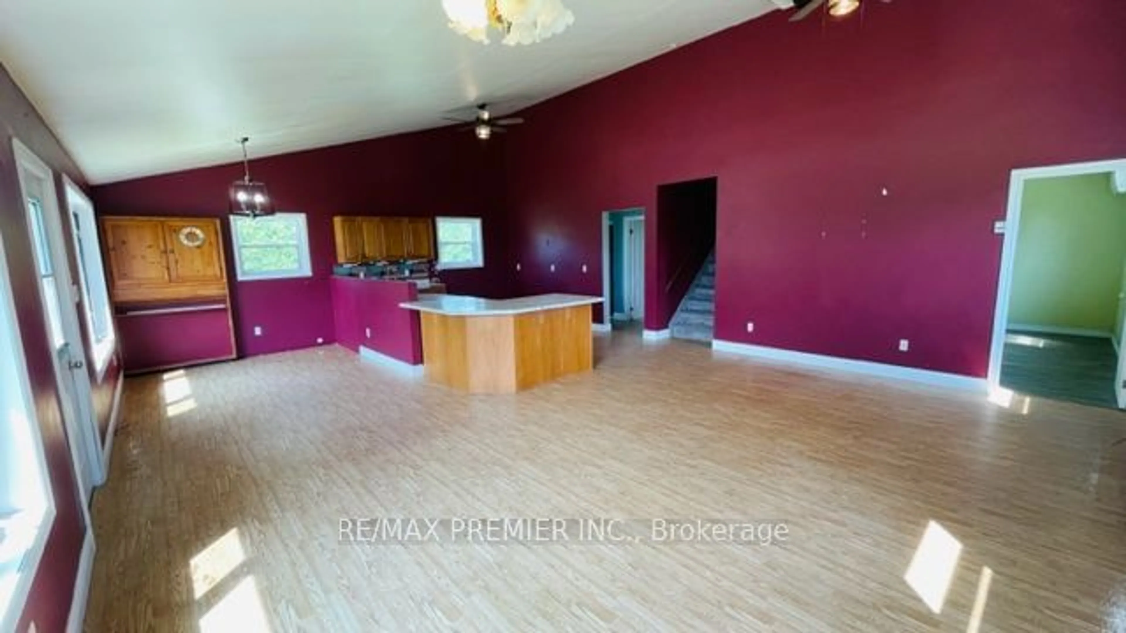 Other indoor space for 8 Hastings Dr, Norfolk Ontario N0E 1M0