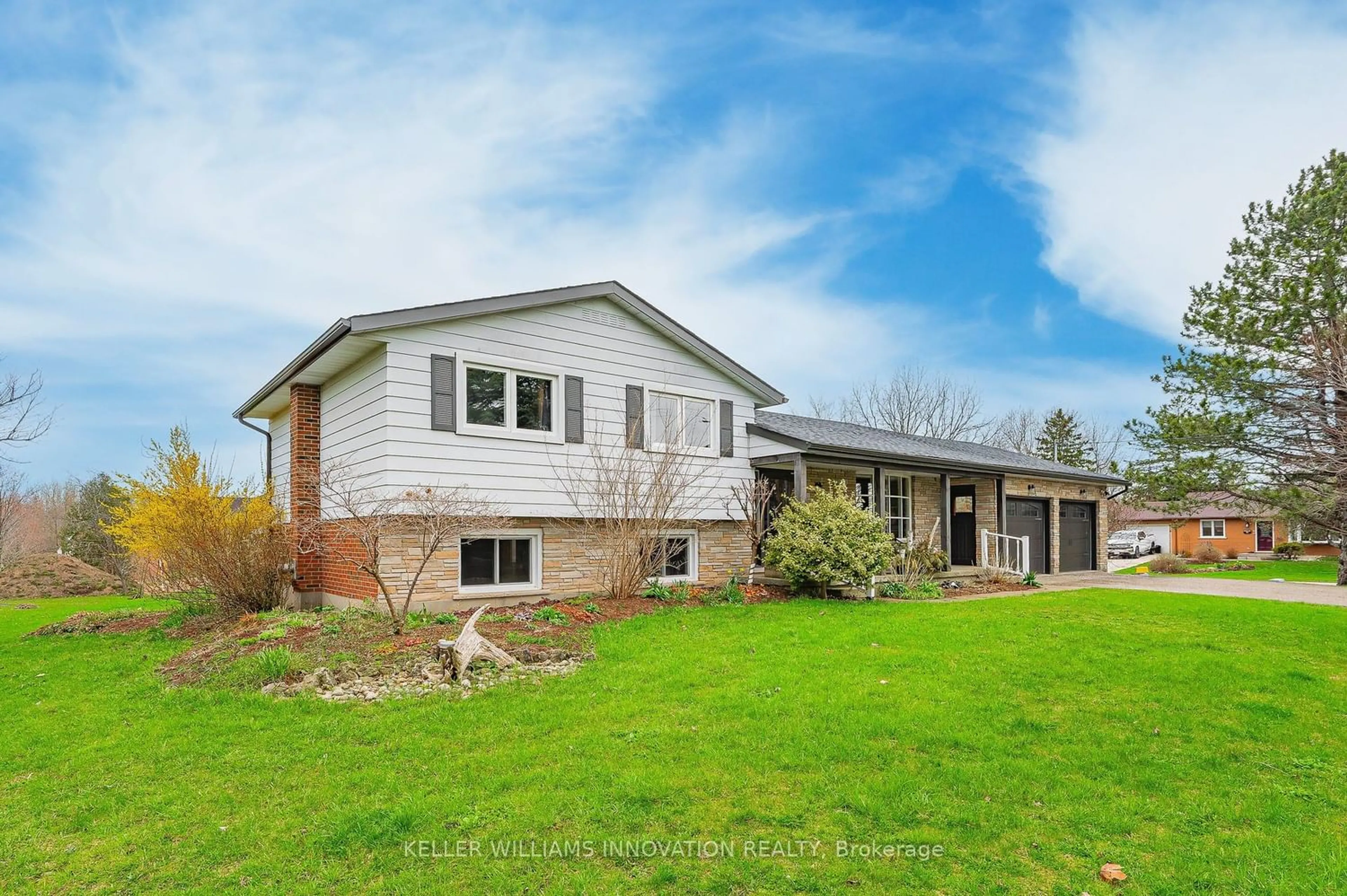 Frontside or backside of a home for 6982 Wellington 7 Rd, Mapleton Ontario N0B 1A0