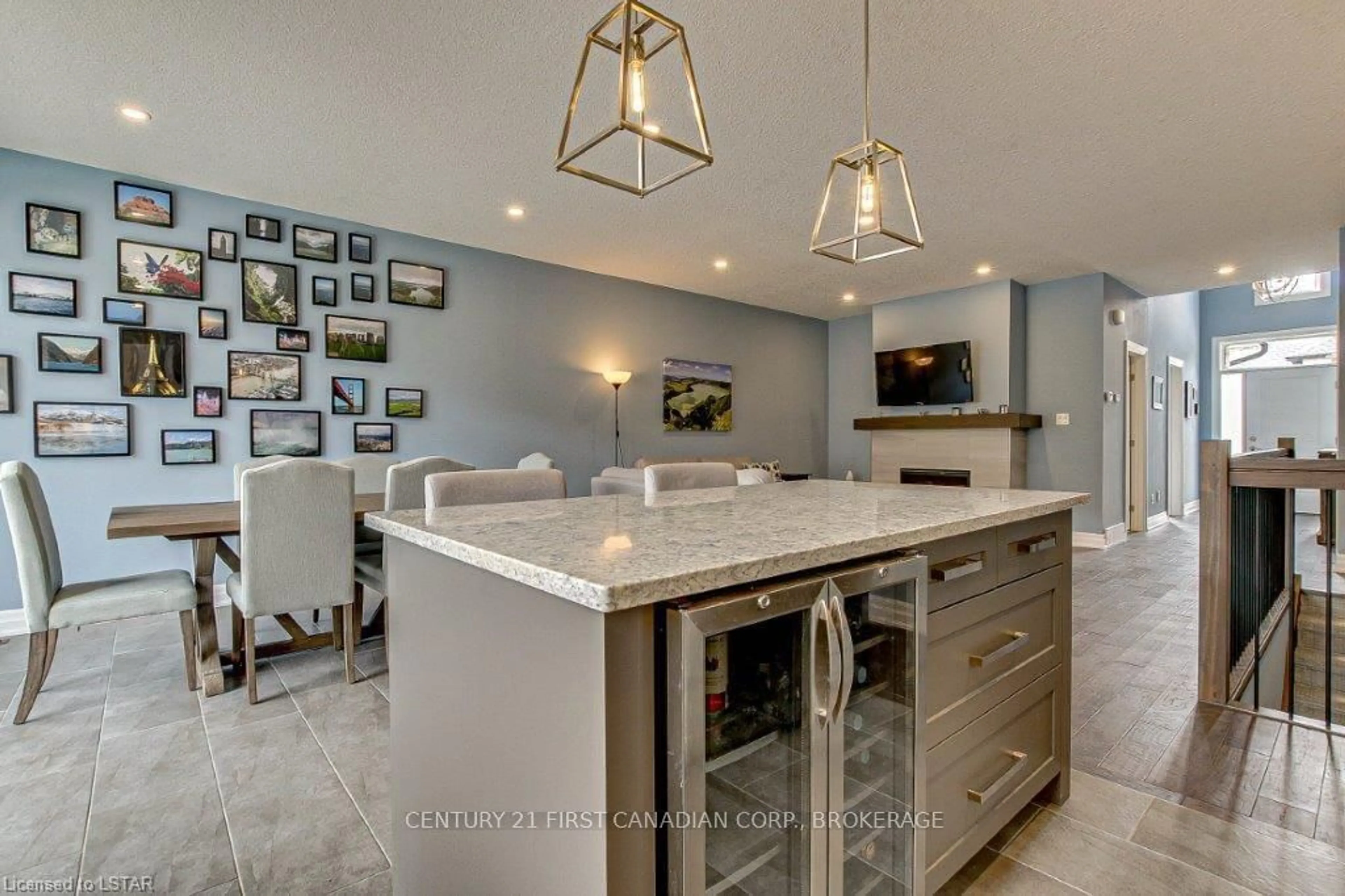Contemporary kitchen for 9861 Glendon Dr #418, Middlesex Centre Ontario N0L 1R0