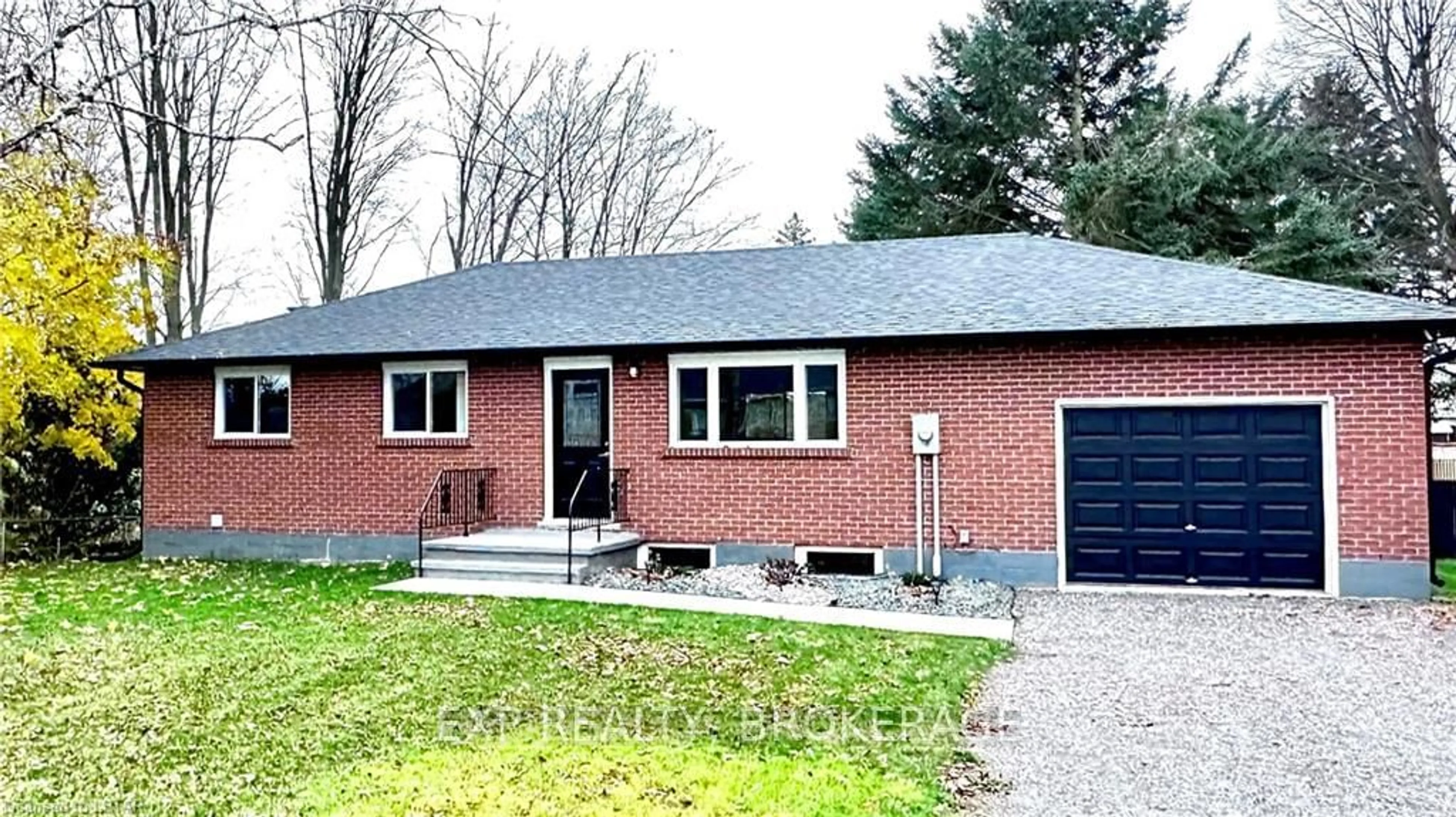 Home with brick exterior material for 24571 Saxton Rd, Strathroy-Caradoc Ontario N7G 3H4