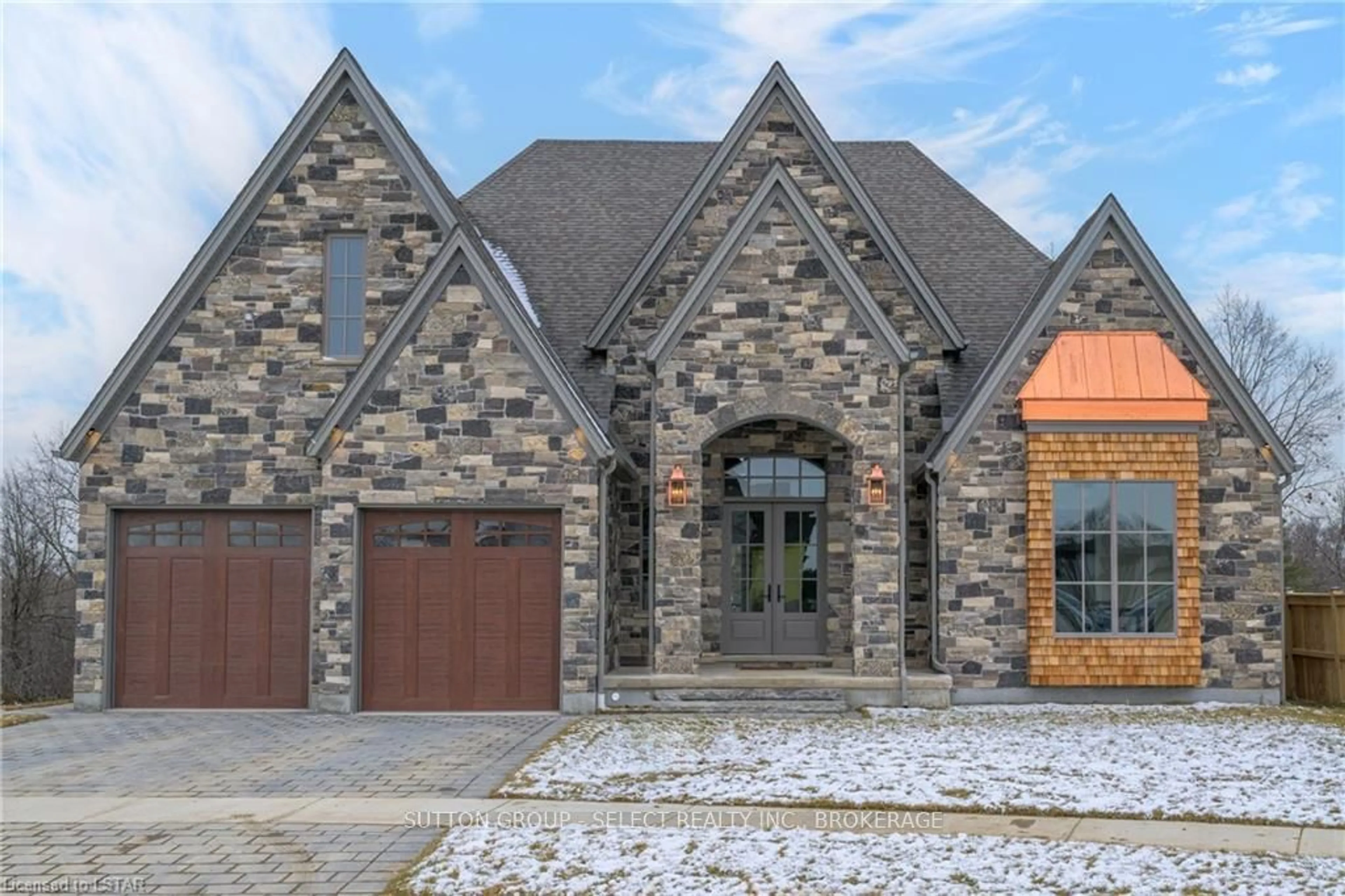 Home with brick exterior material for 597 CREEKVIEW Chse, London Ontario N6G 3X8