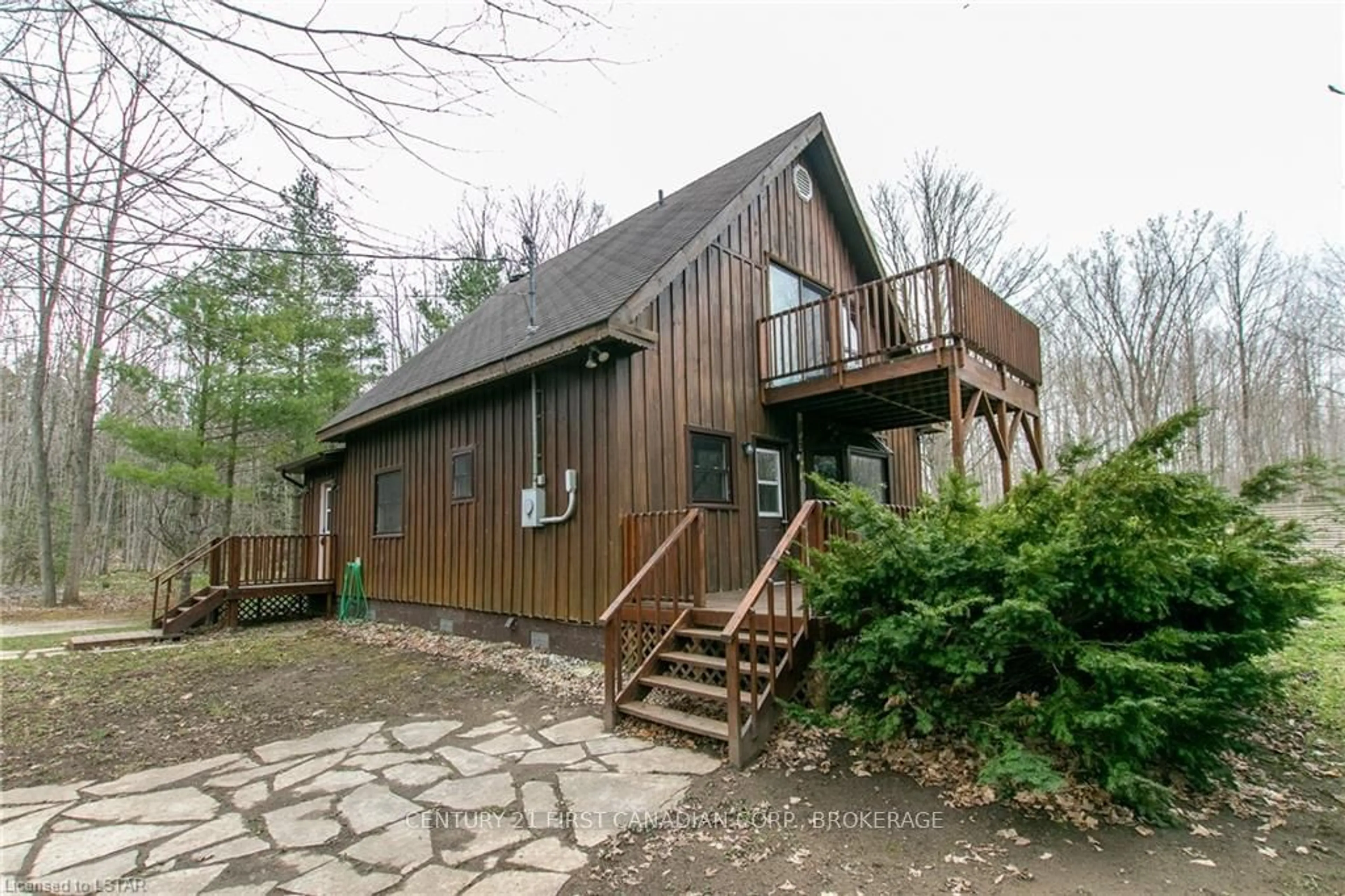 Cottage for 2096 Bruce Road 9, Northern Bruce Peninsula Ontario N0H 1W0