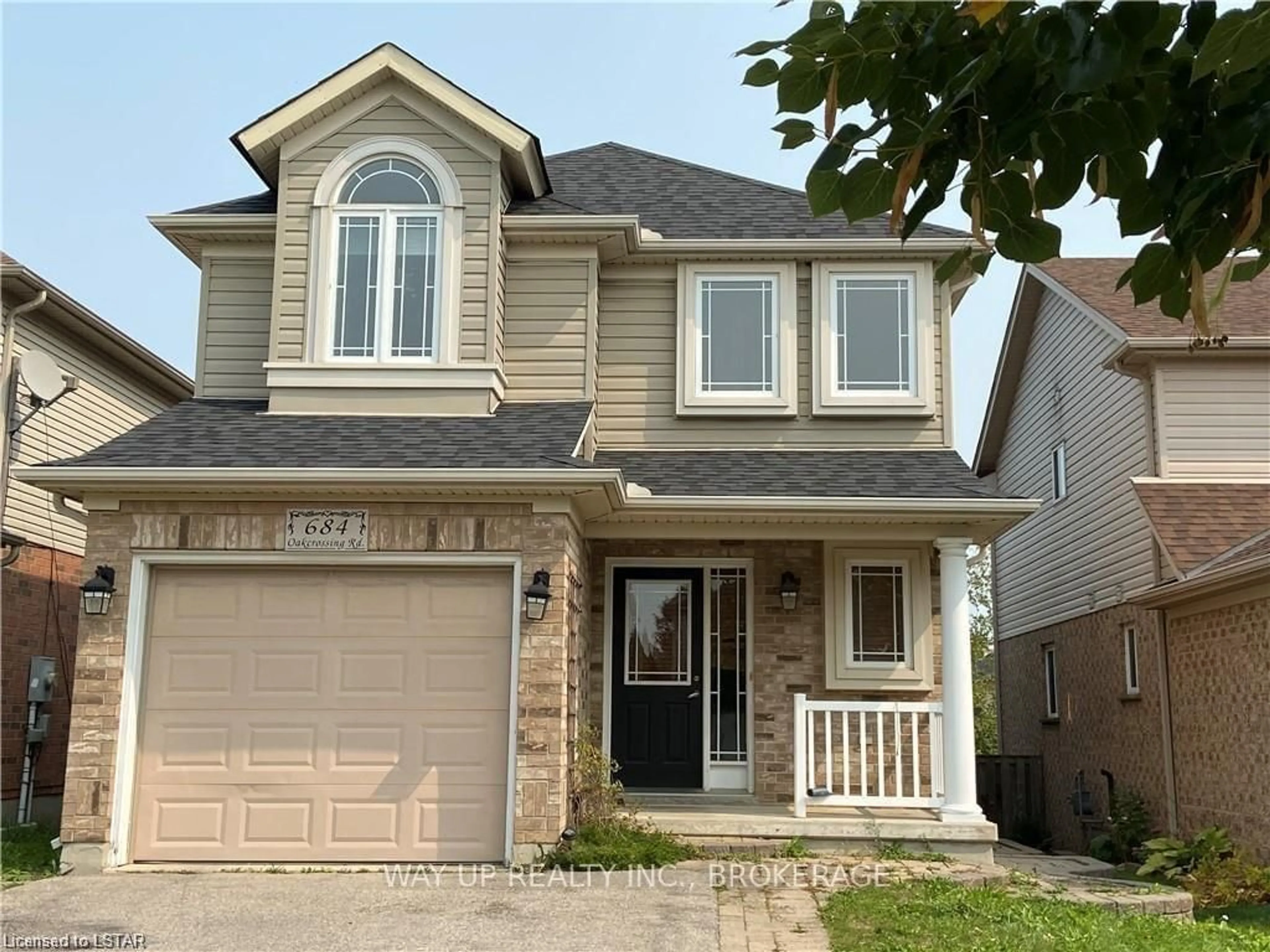 Home with vinyl exterior material, street for 684 OAKCROSSING Rd, London Ontario N6H 5T7